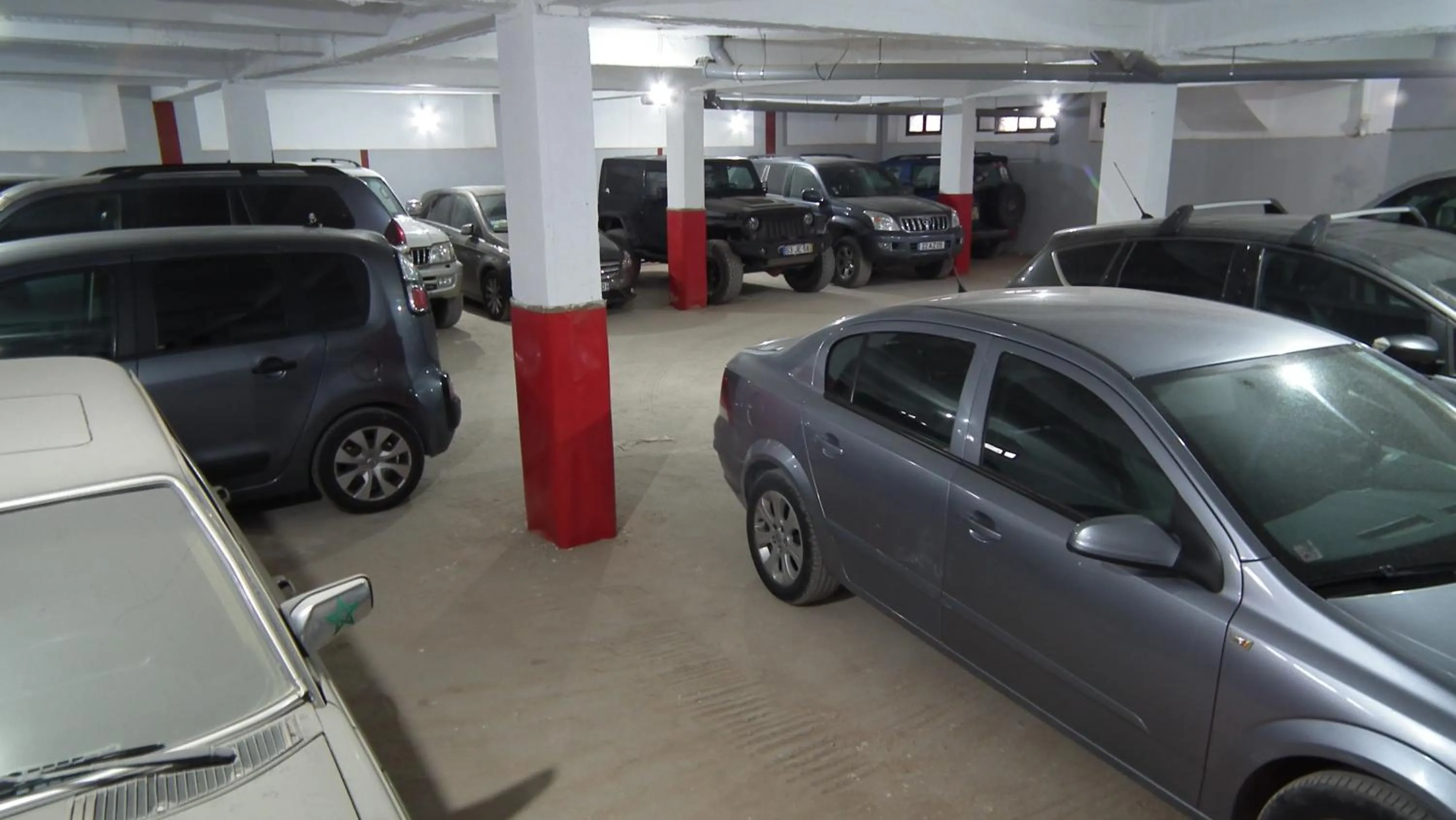 Parking in Hotel Tomboctou