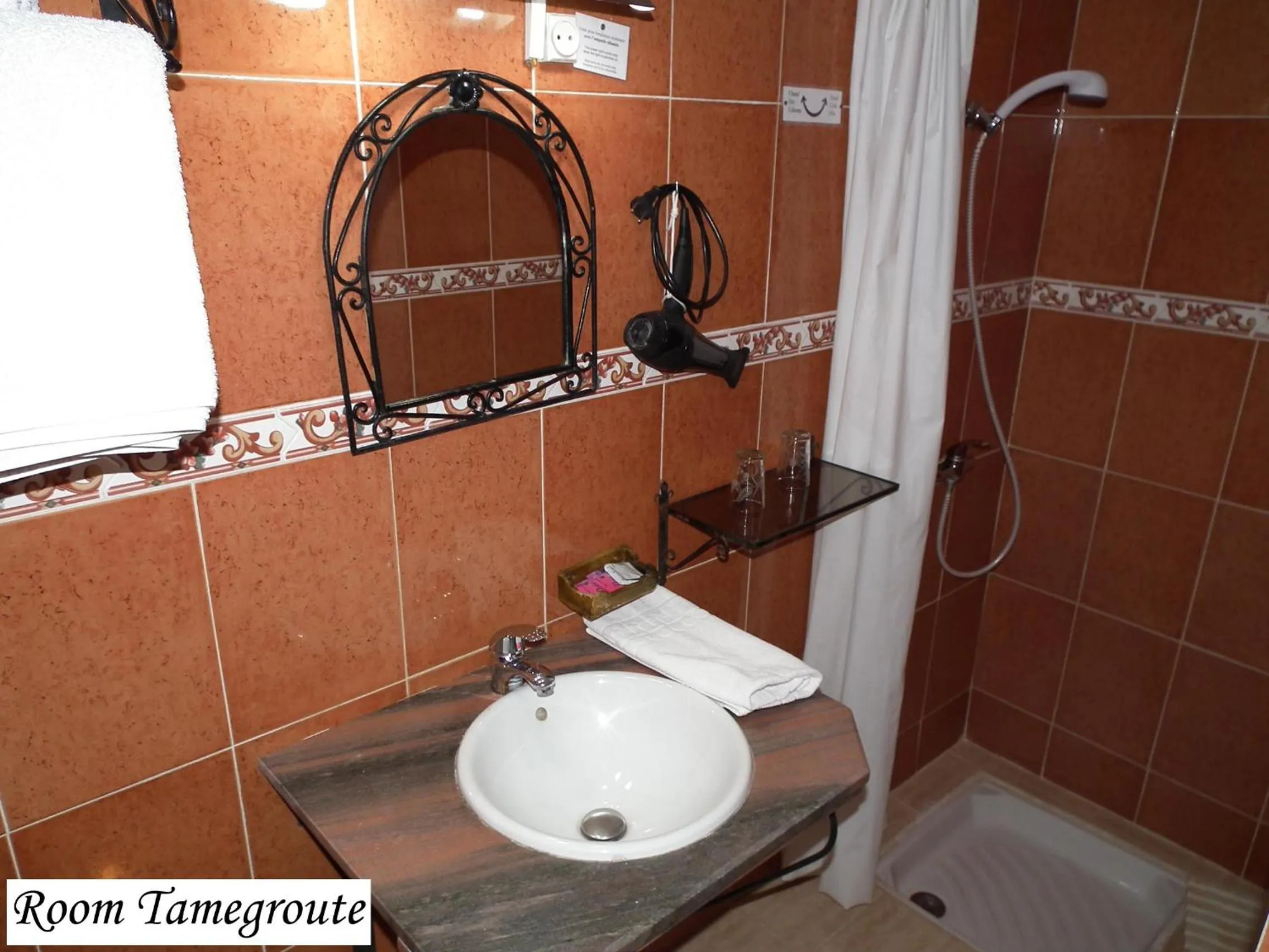 Bathroom in Hotel Tomboctou