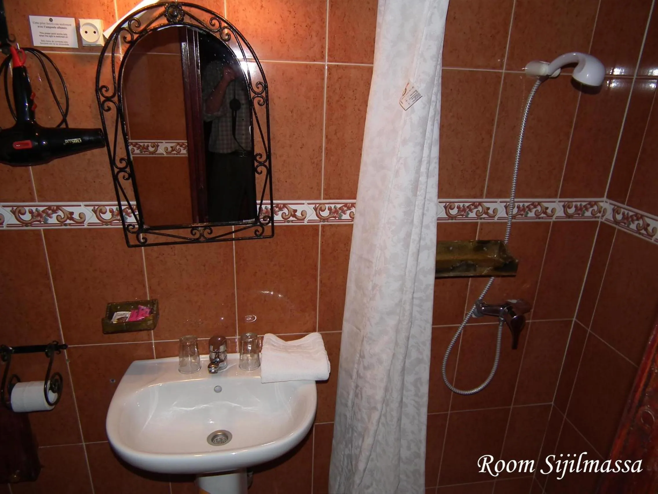 Bathroom in Hotel Tomboctou