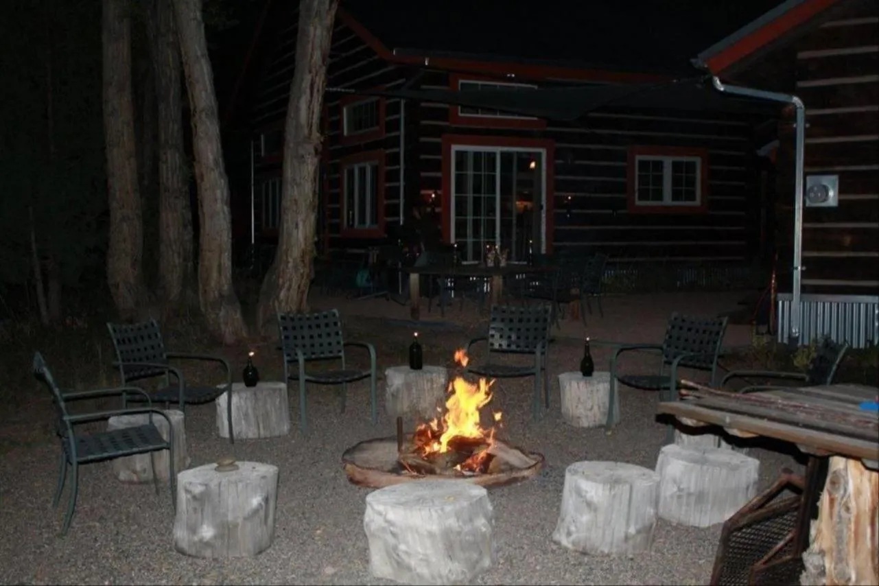 Patio in Riverside Meadows Cabins