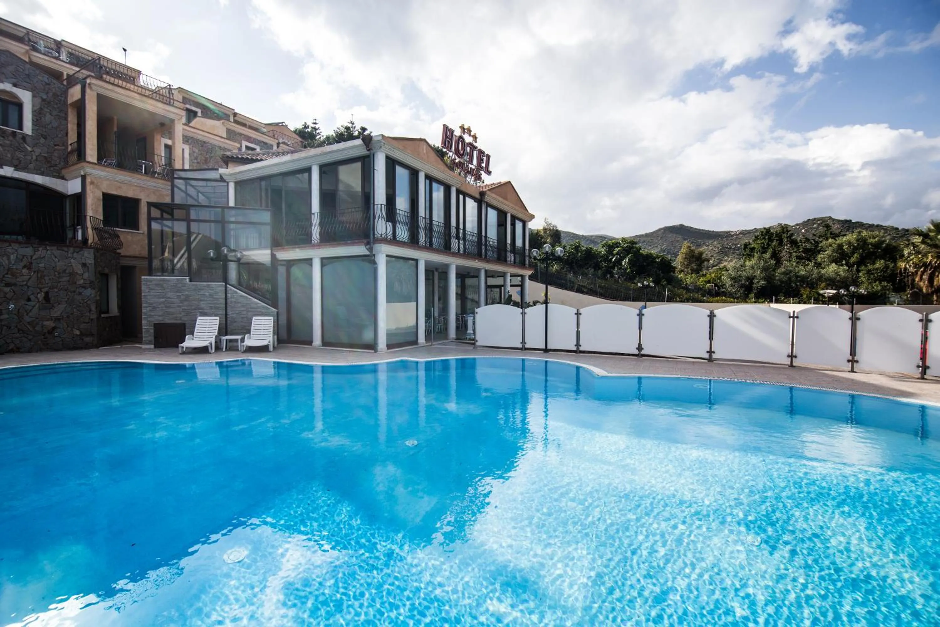 Facade/entrance in Hotel Solanas