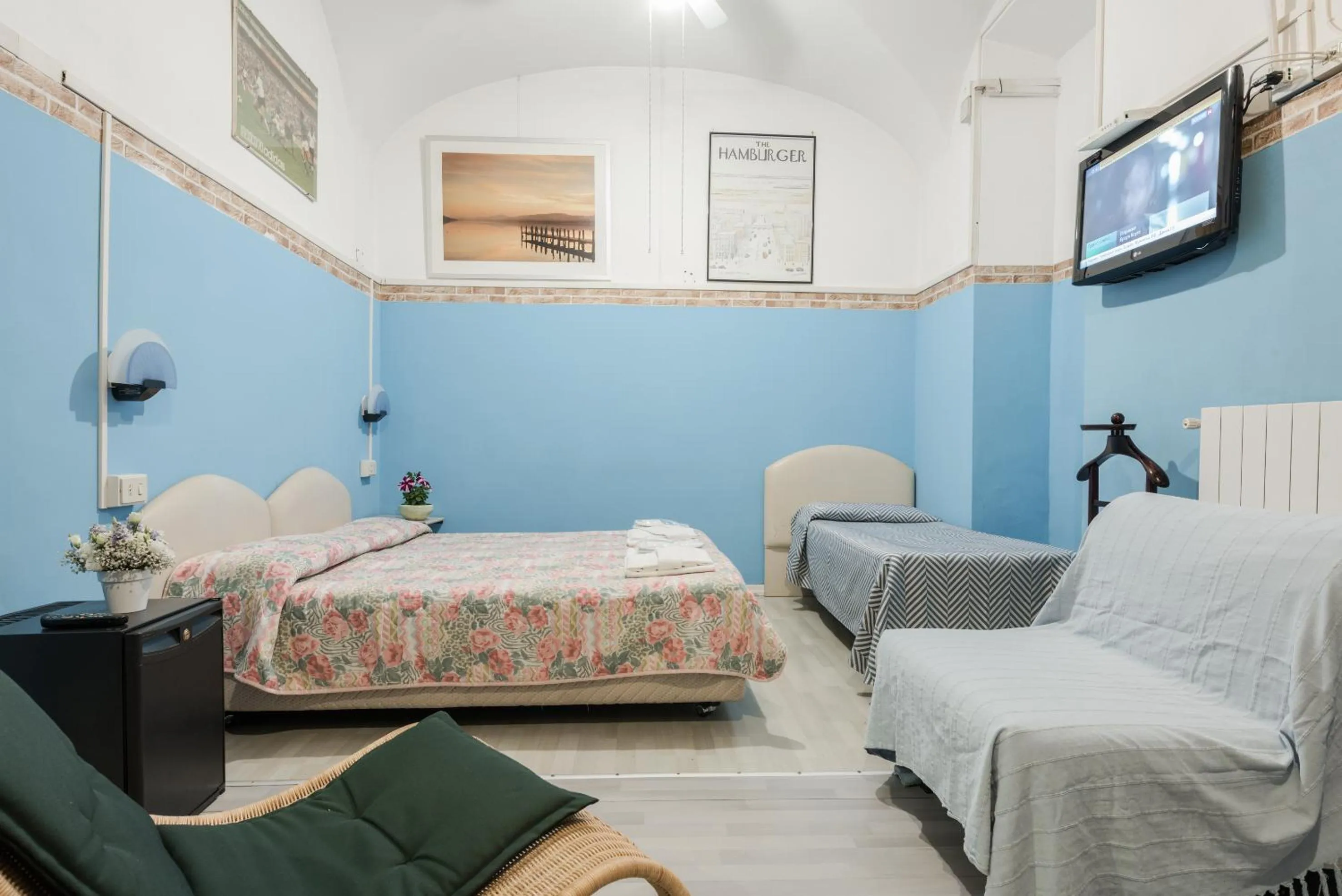 Photo of the whole room, Bed in A Roma San Pietro Best Bed