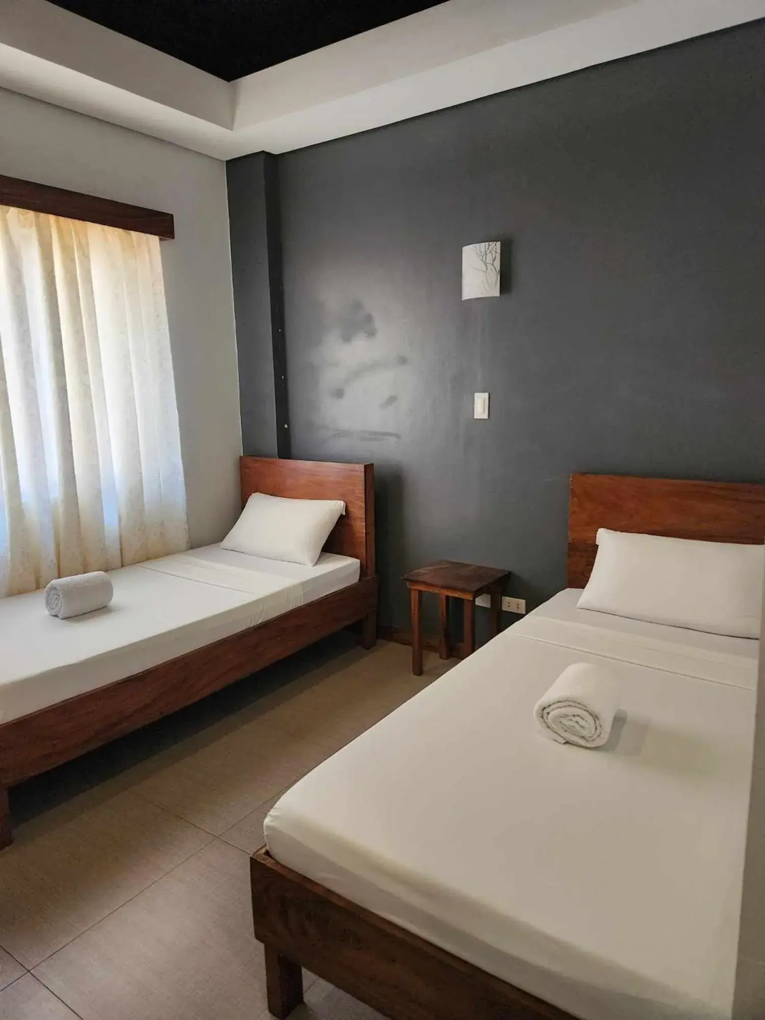 Standard Twin Room in Acacia Garden Inn and Suites Standard Twin Room in Acacia Garden Inn and Suites