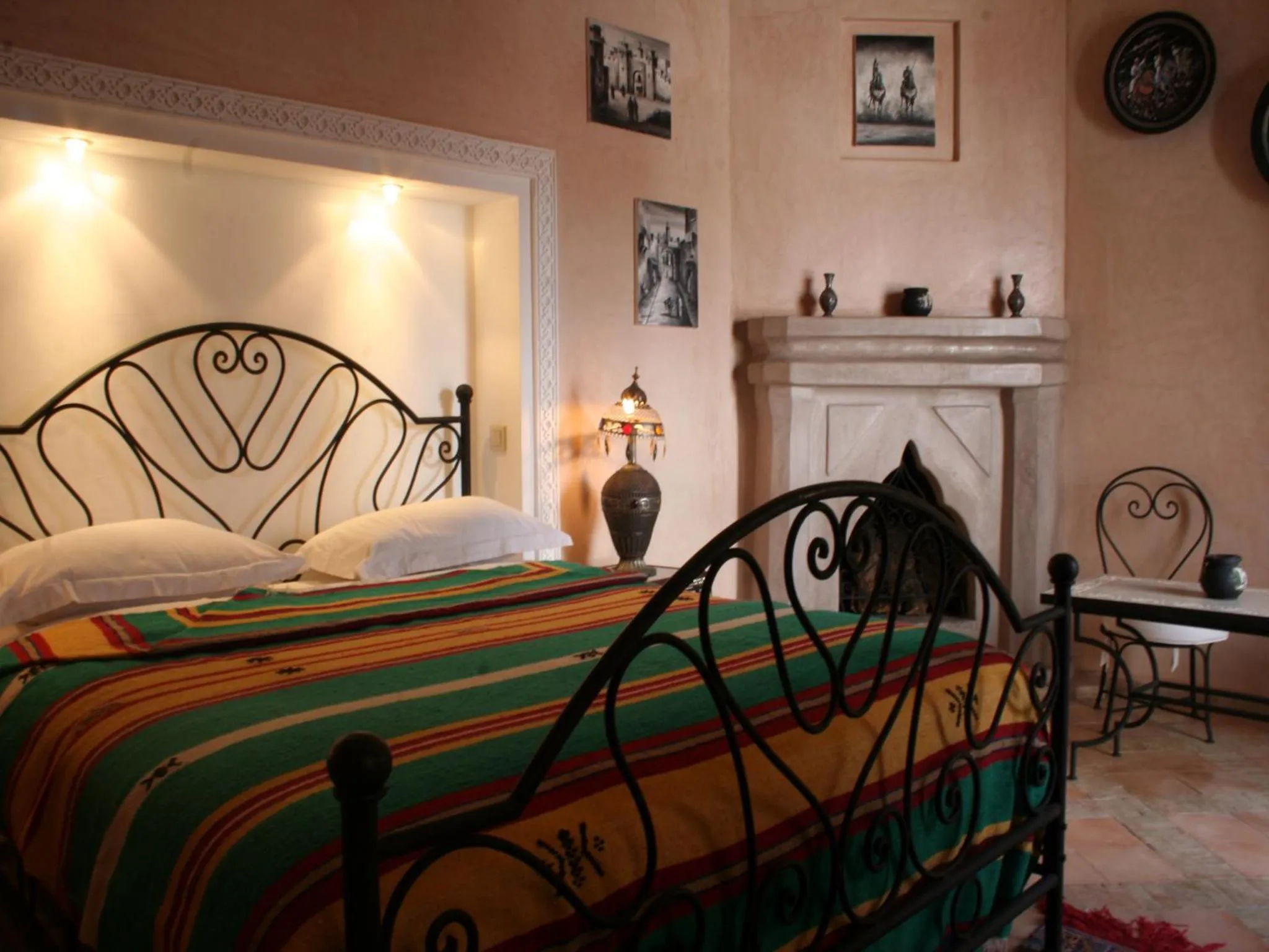 Photo of the whole room, Bed in Riad Sofia