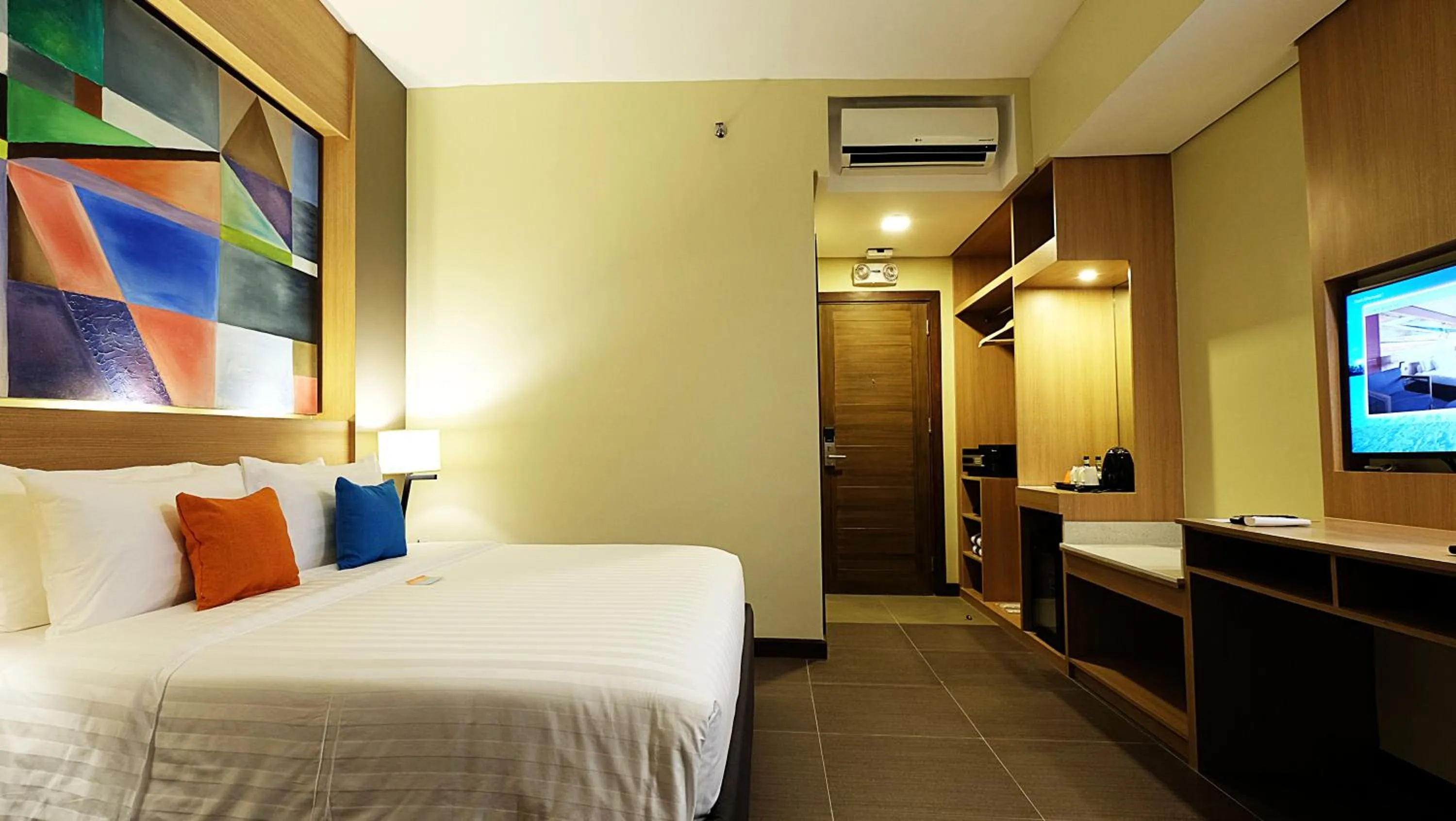 Bedroom, Bed in Altabriza Resort Boracay