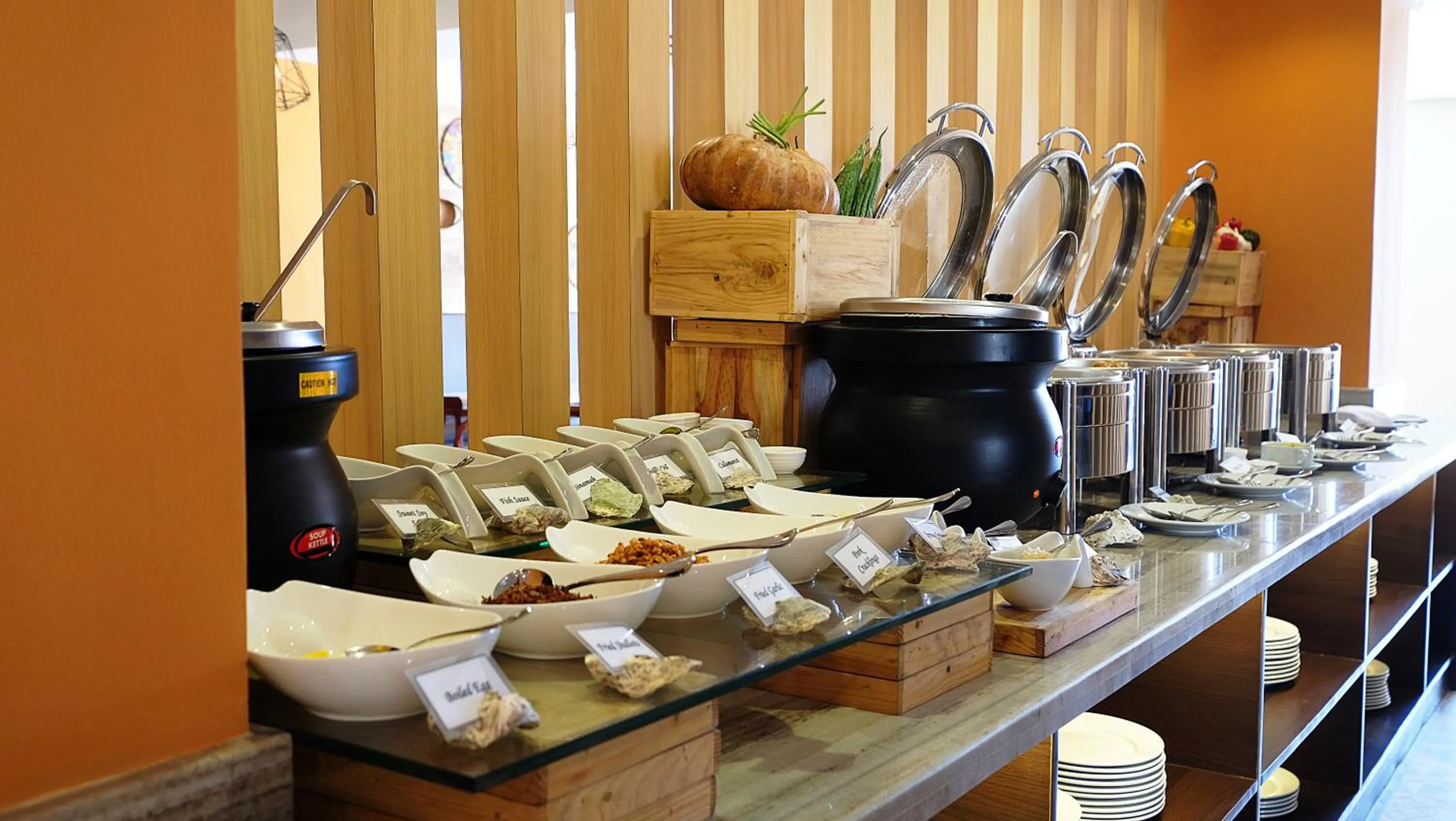 Restaurant/places to eat in Altabriza Resort Boracay