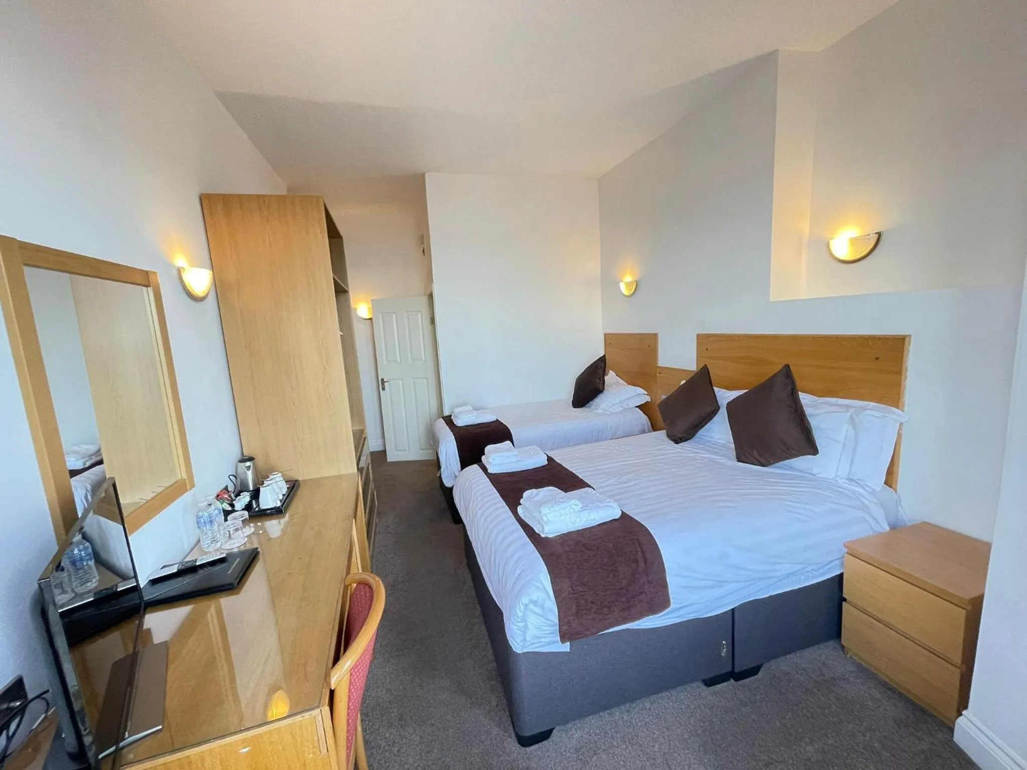 Bedroom, Bed in Four Saints Brig Y Don Hotel