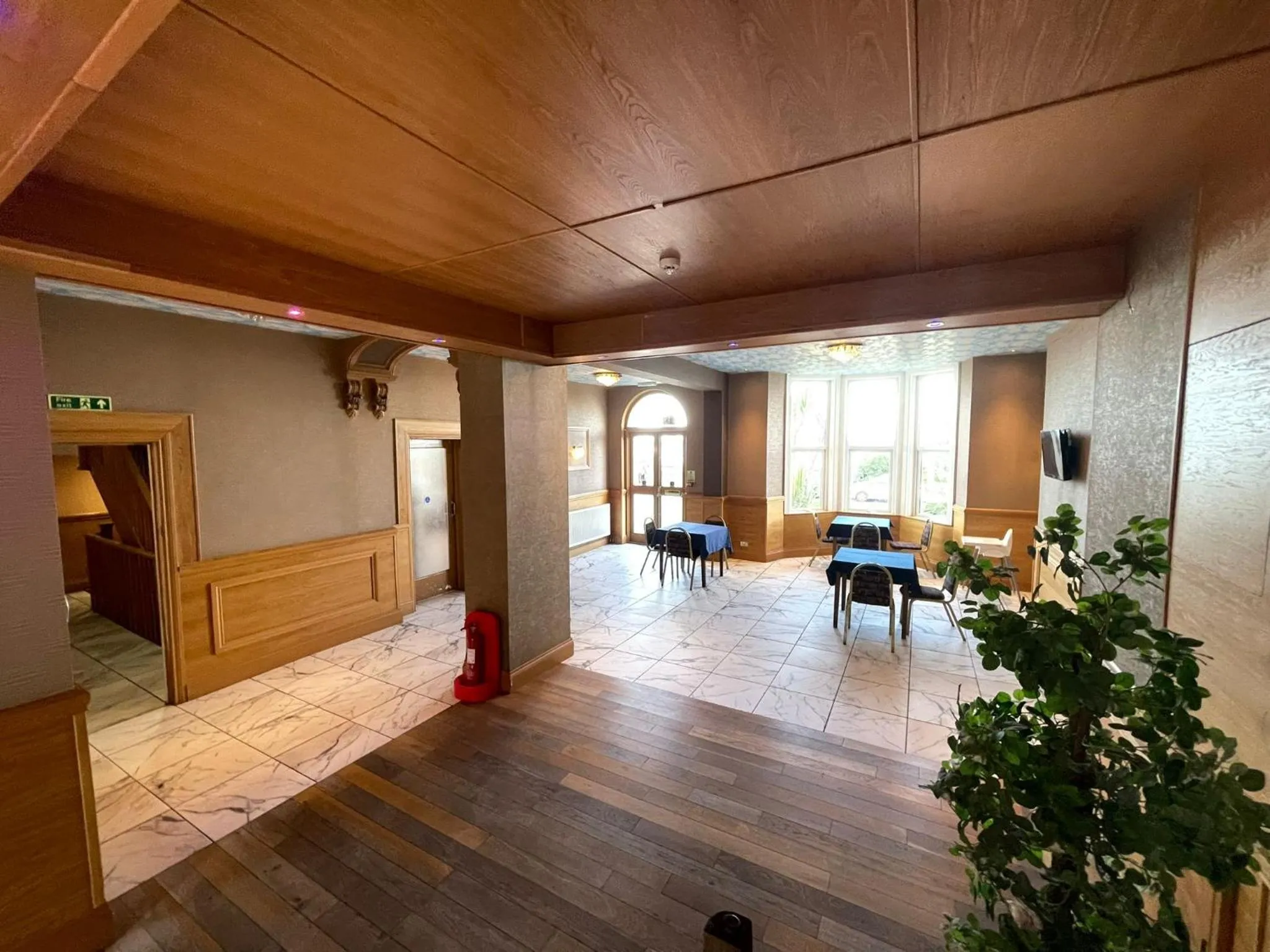 Banquet/Function facilities in Four Saints Brig Y Don Hotel