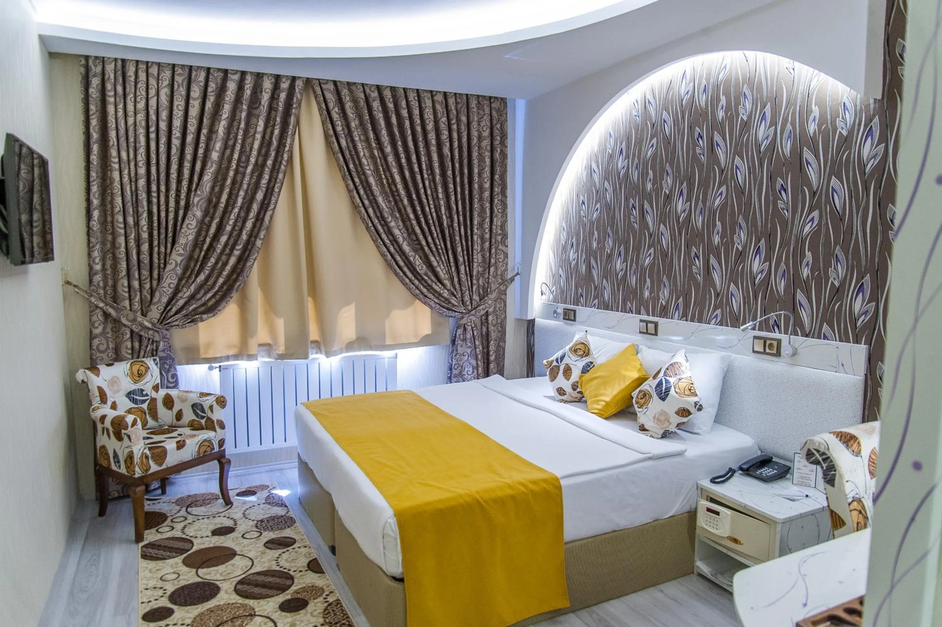 Photo of the whole room, Bed in Dündar Hotel
