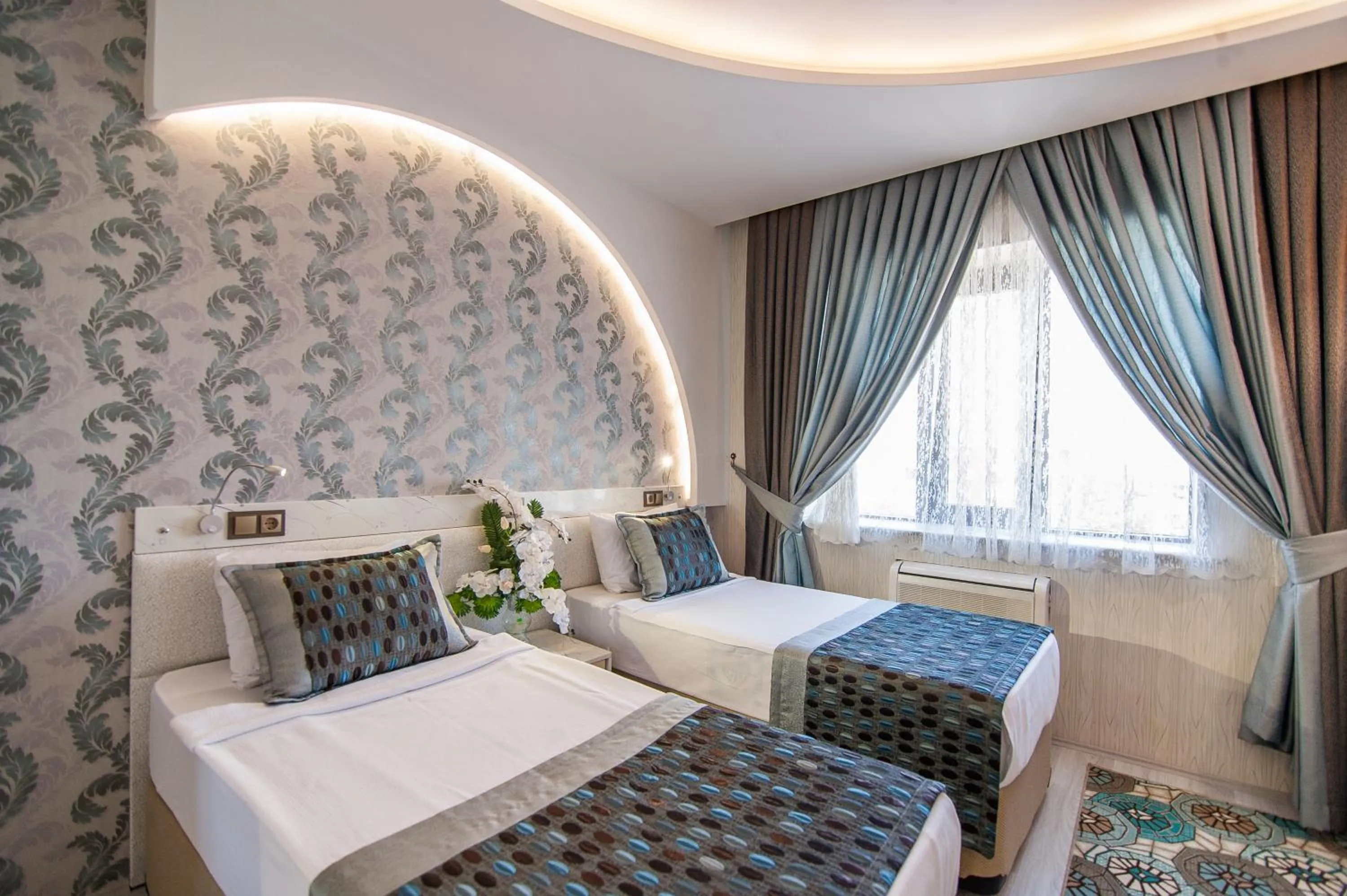 Photo of the whole room, Bed in Dündar Hotel