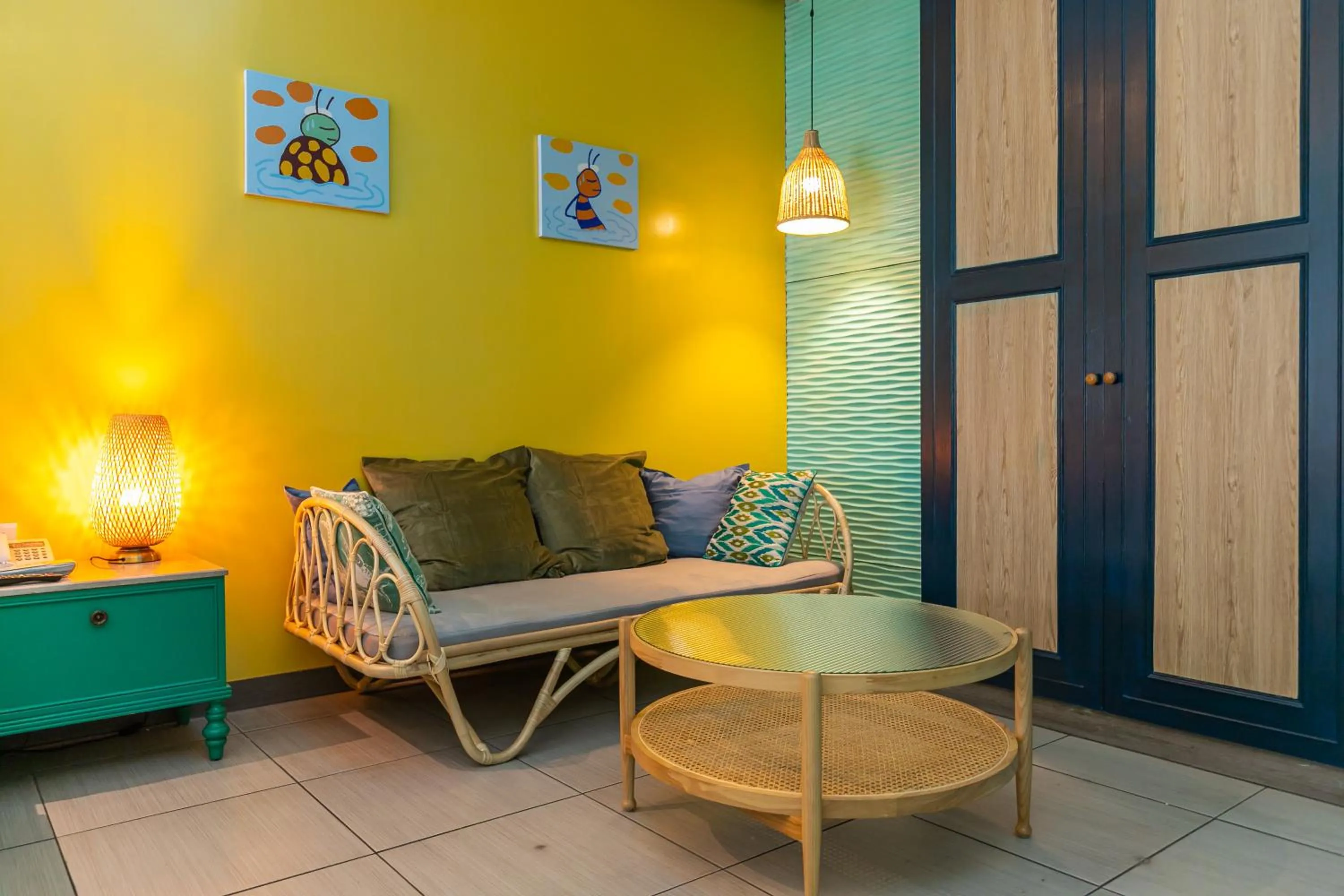 Living room in Vogue Boutique Motel