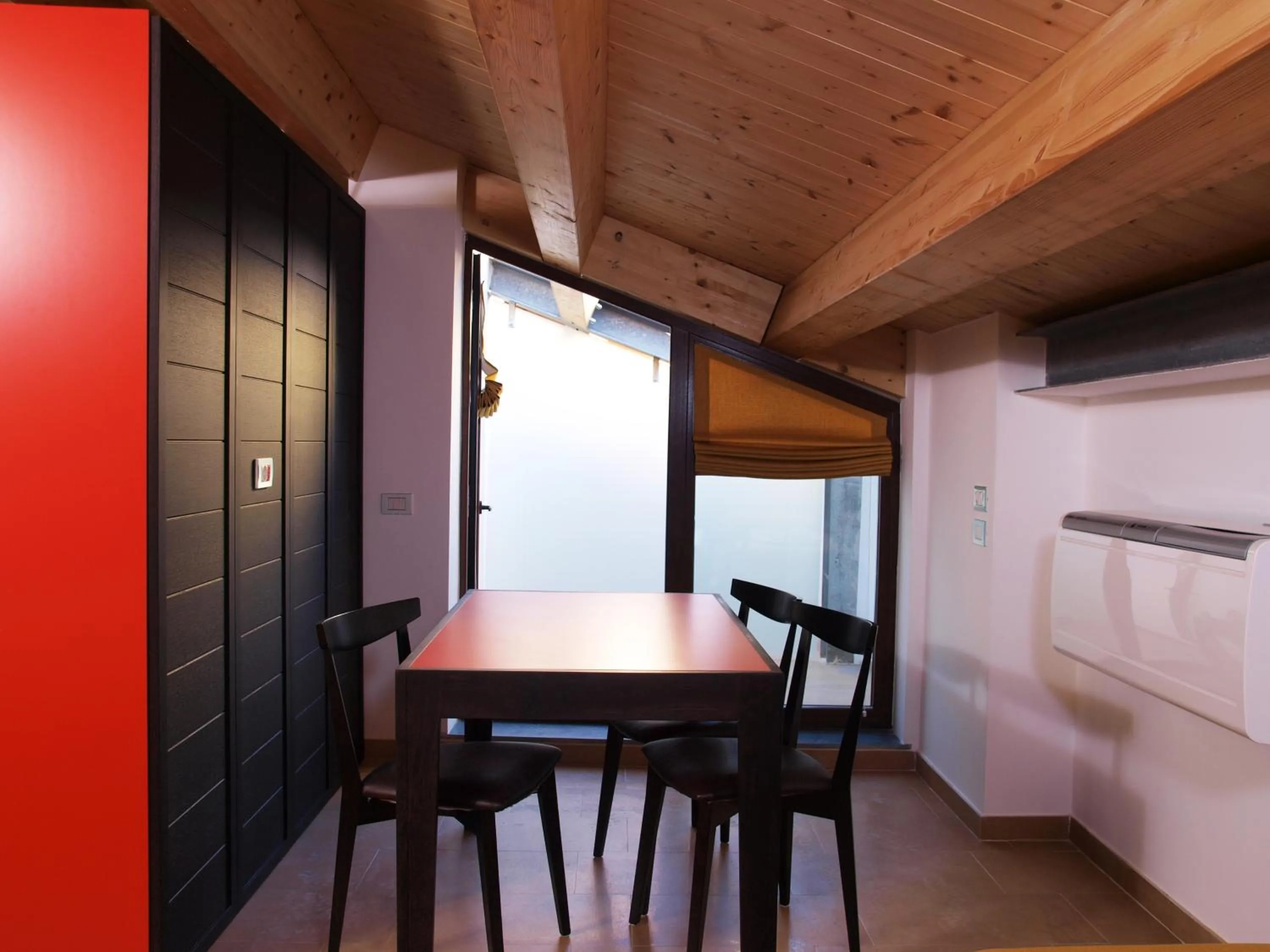 Dining area in Casepicarmo Guest House
