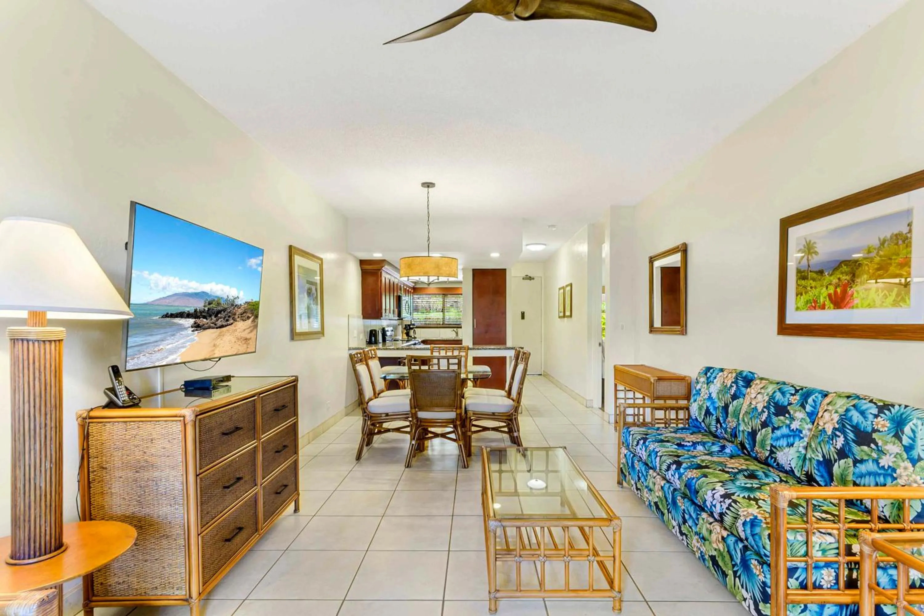 Living room in Hono Koa Vacation Club