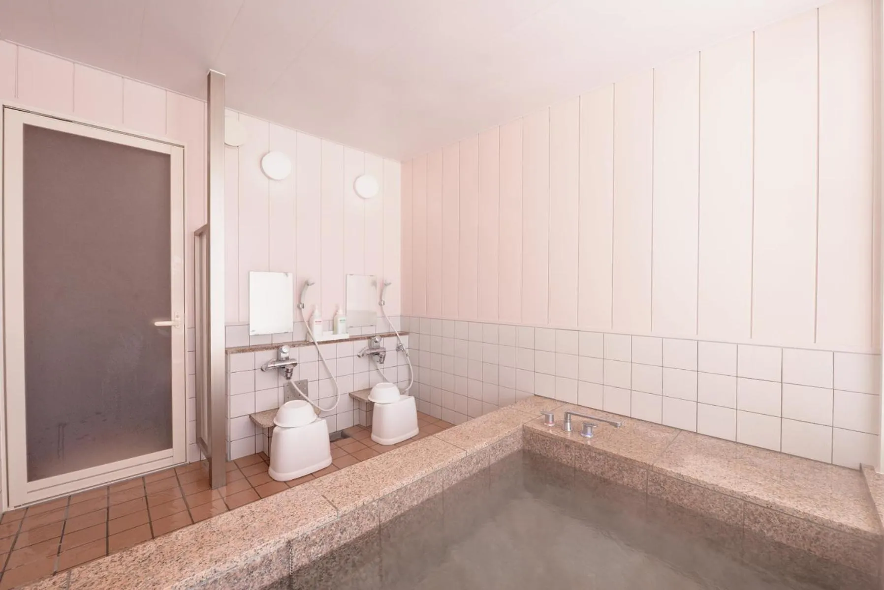 Public Bath in Lodge B&W