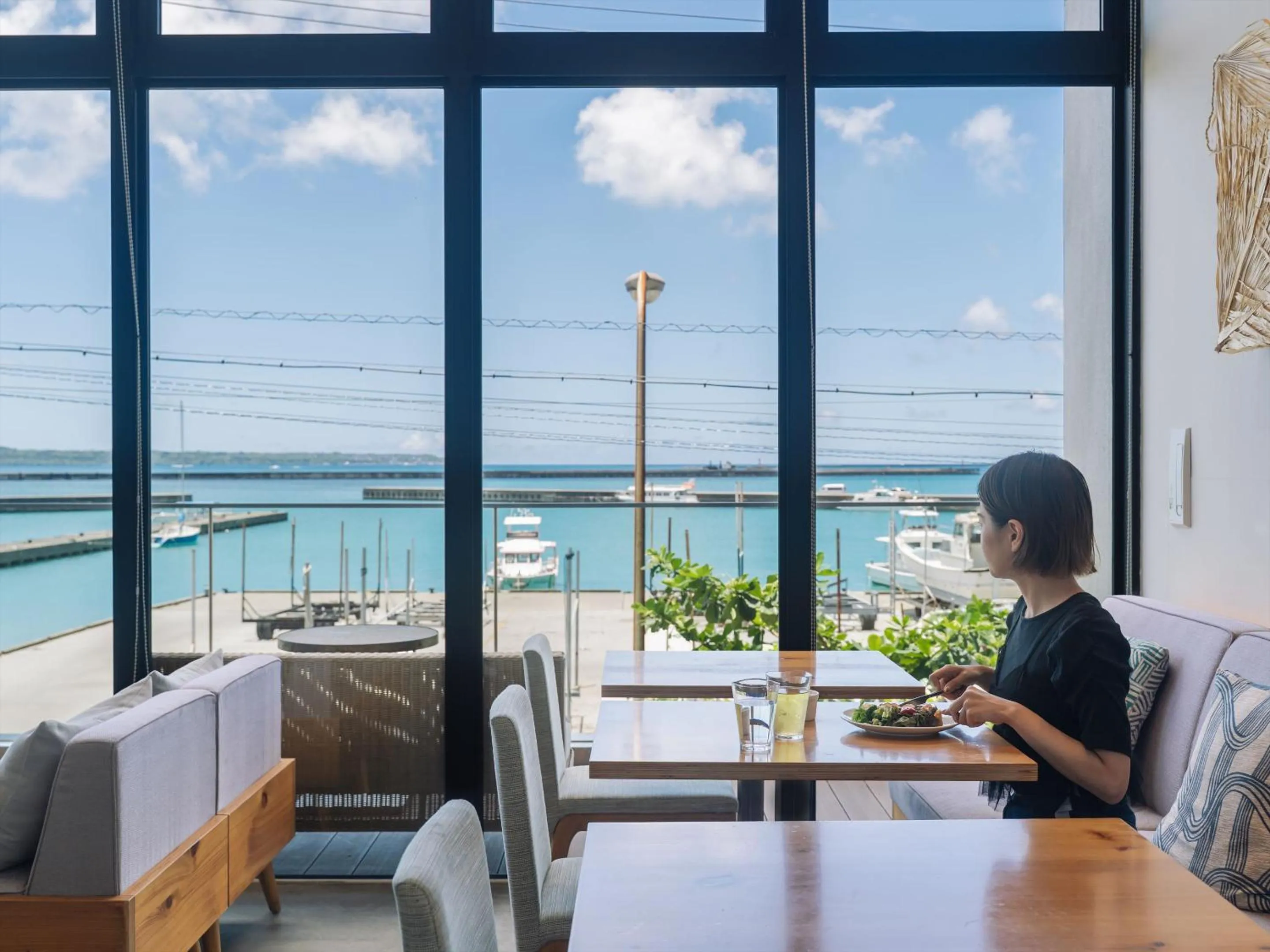 Restaurant/places to eat in Hotel Locus