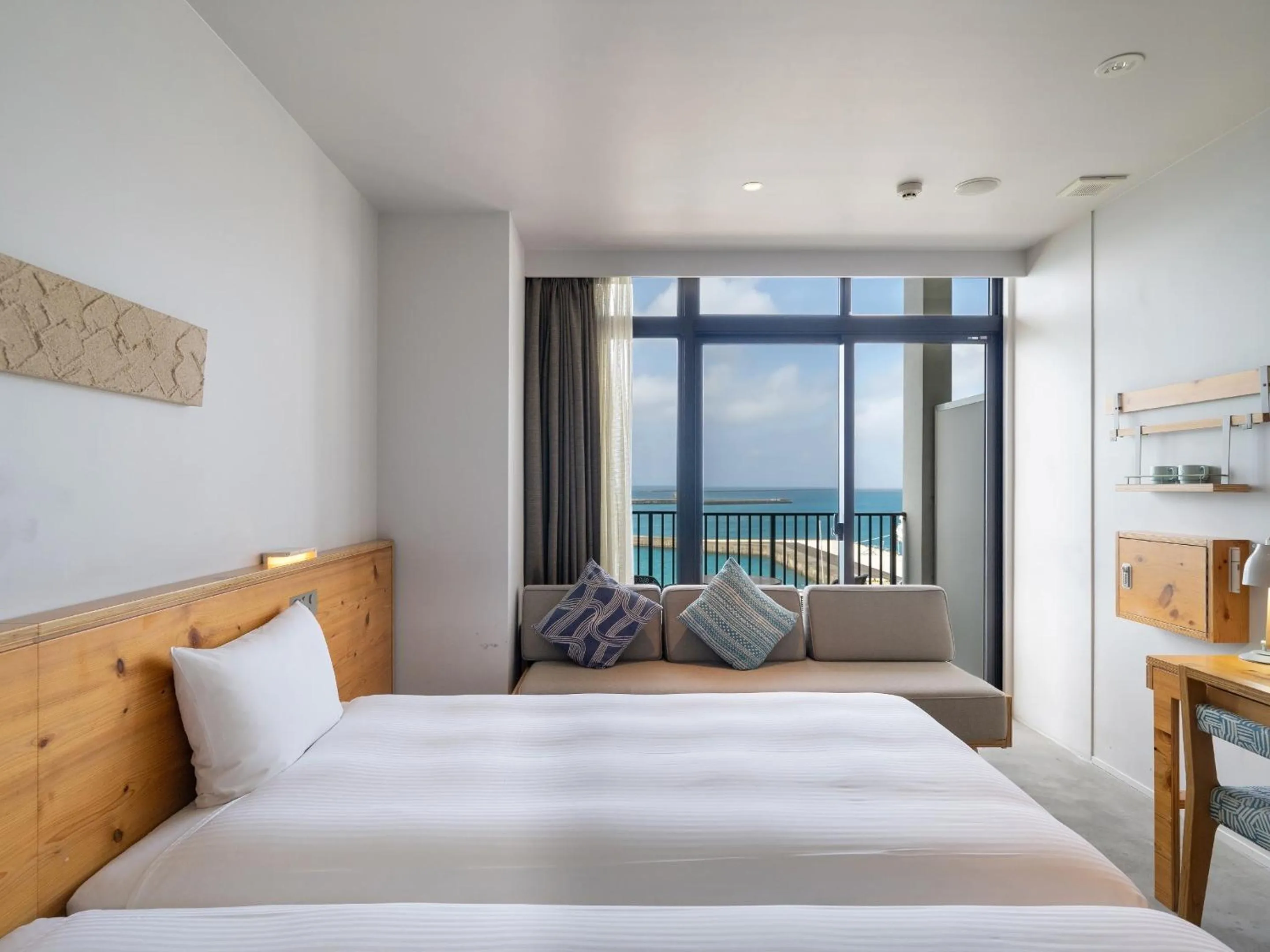 Photo of the whole room, Bed in Hotel Locus