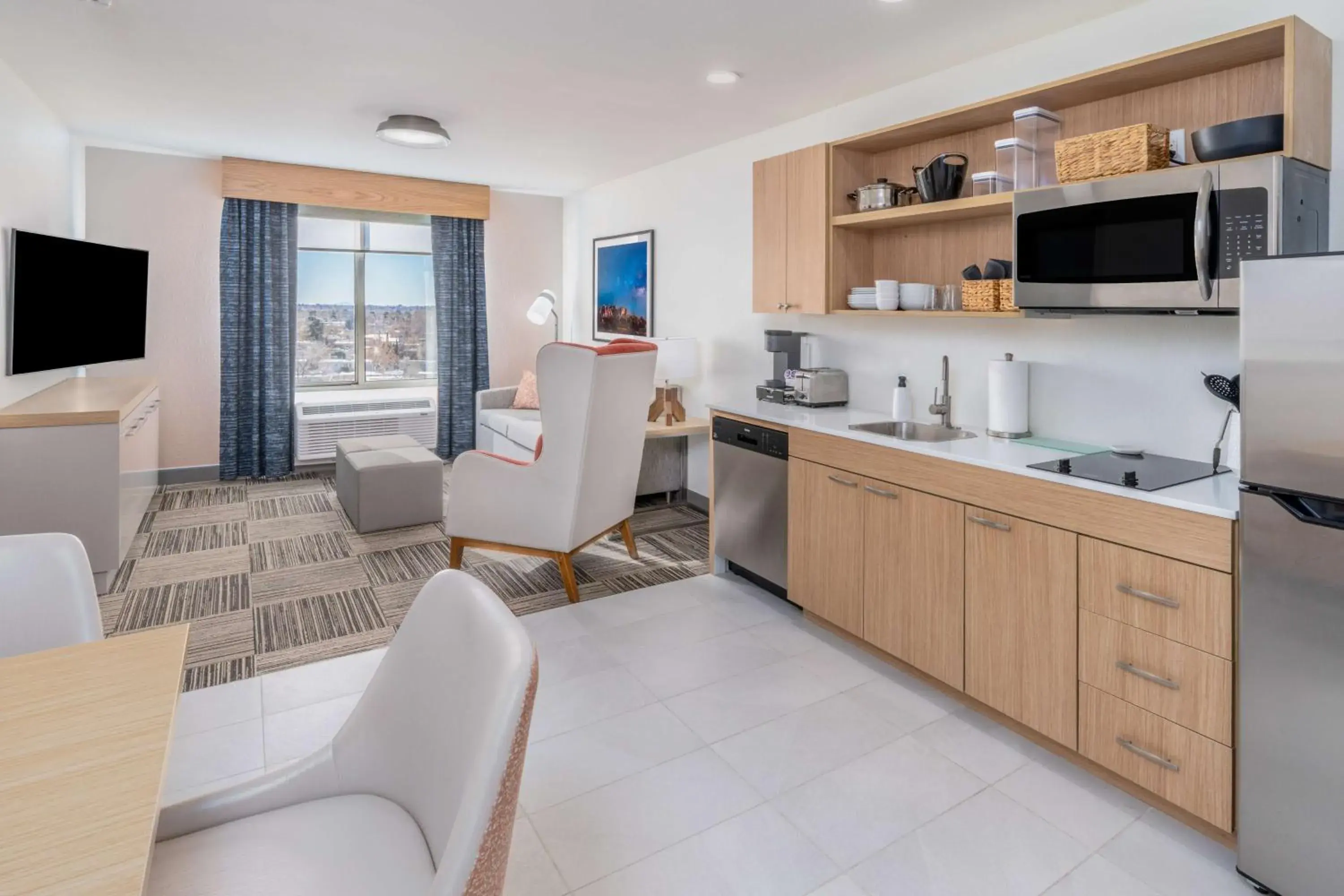 Deluxe King Suite in Hilton Garden Inn Albuquerque Uptown Deluxe King Suite in Hilton Garden Inn Albuquerque Uptown