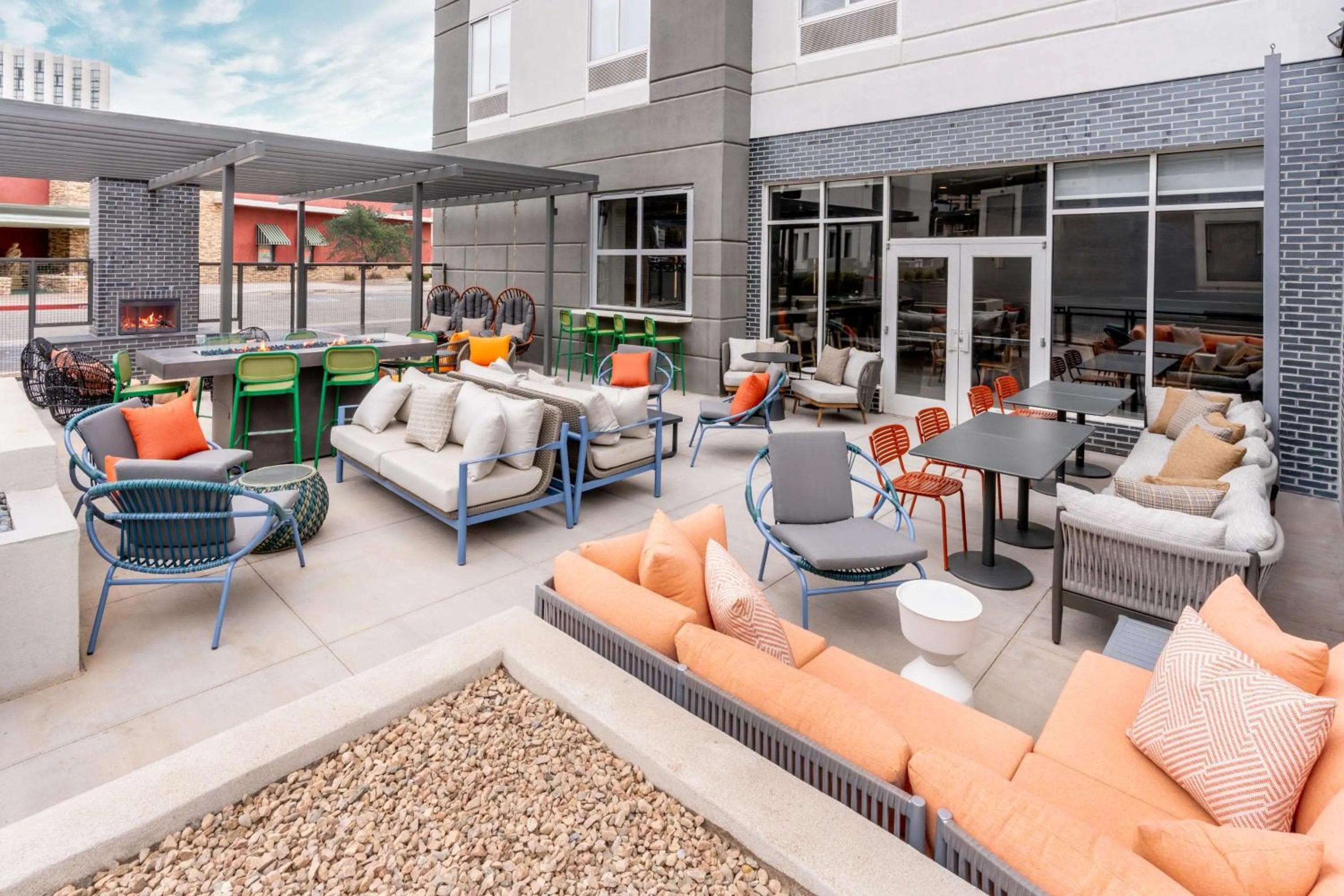 Patio in Hilton Garden Inn Albuquerque Uptown