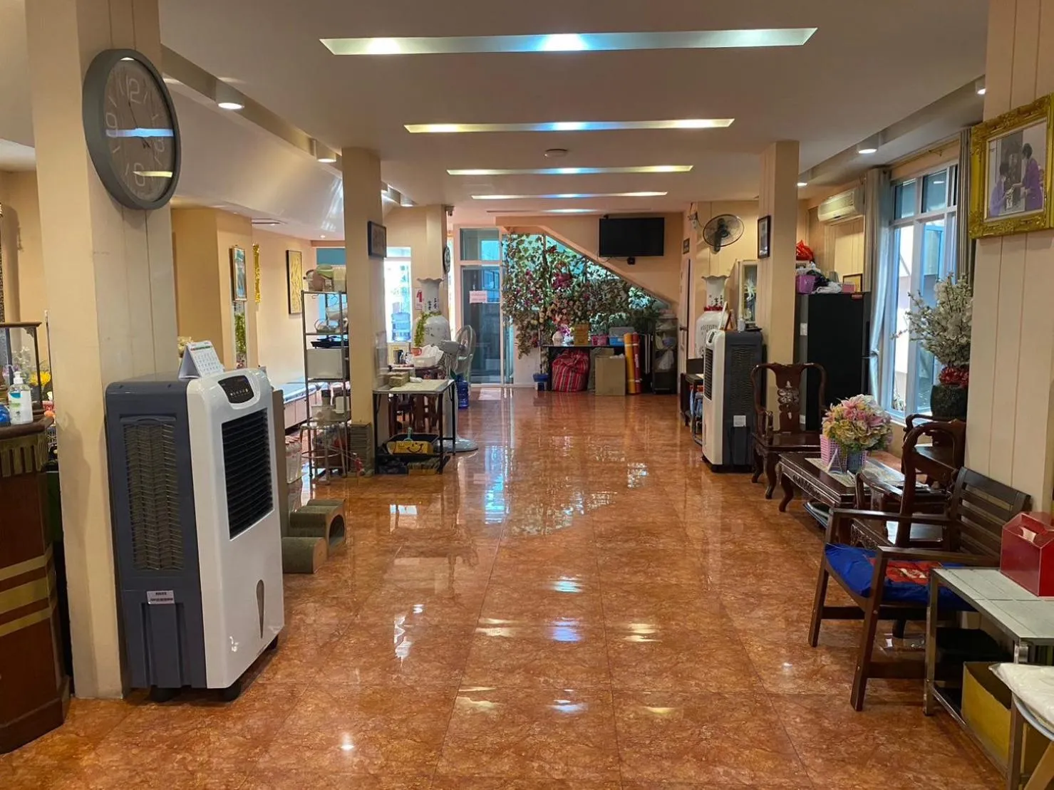 Lobby or reception in S.E.T Thanmongkol Residence