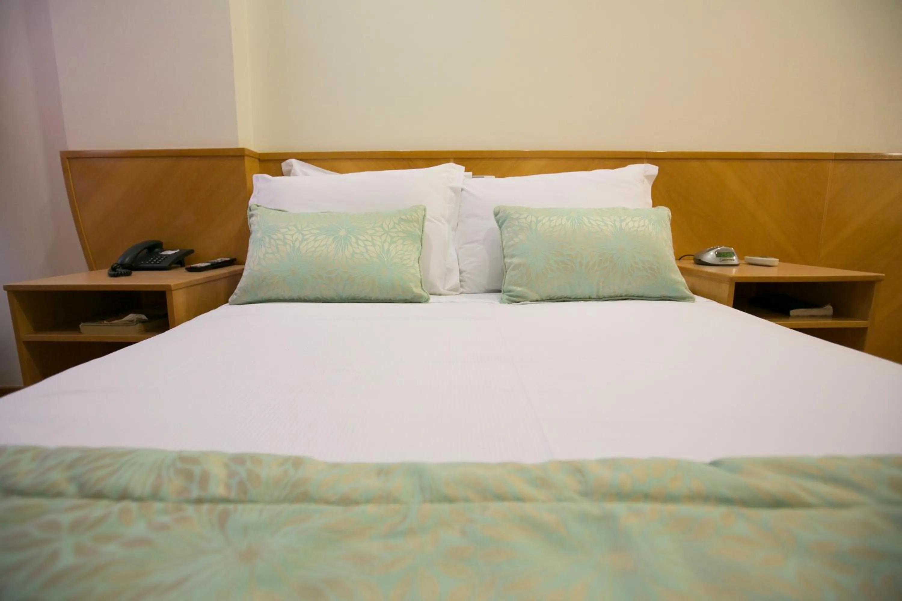 Bed in Scorial Rio Hotel