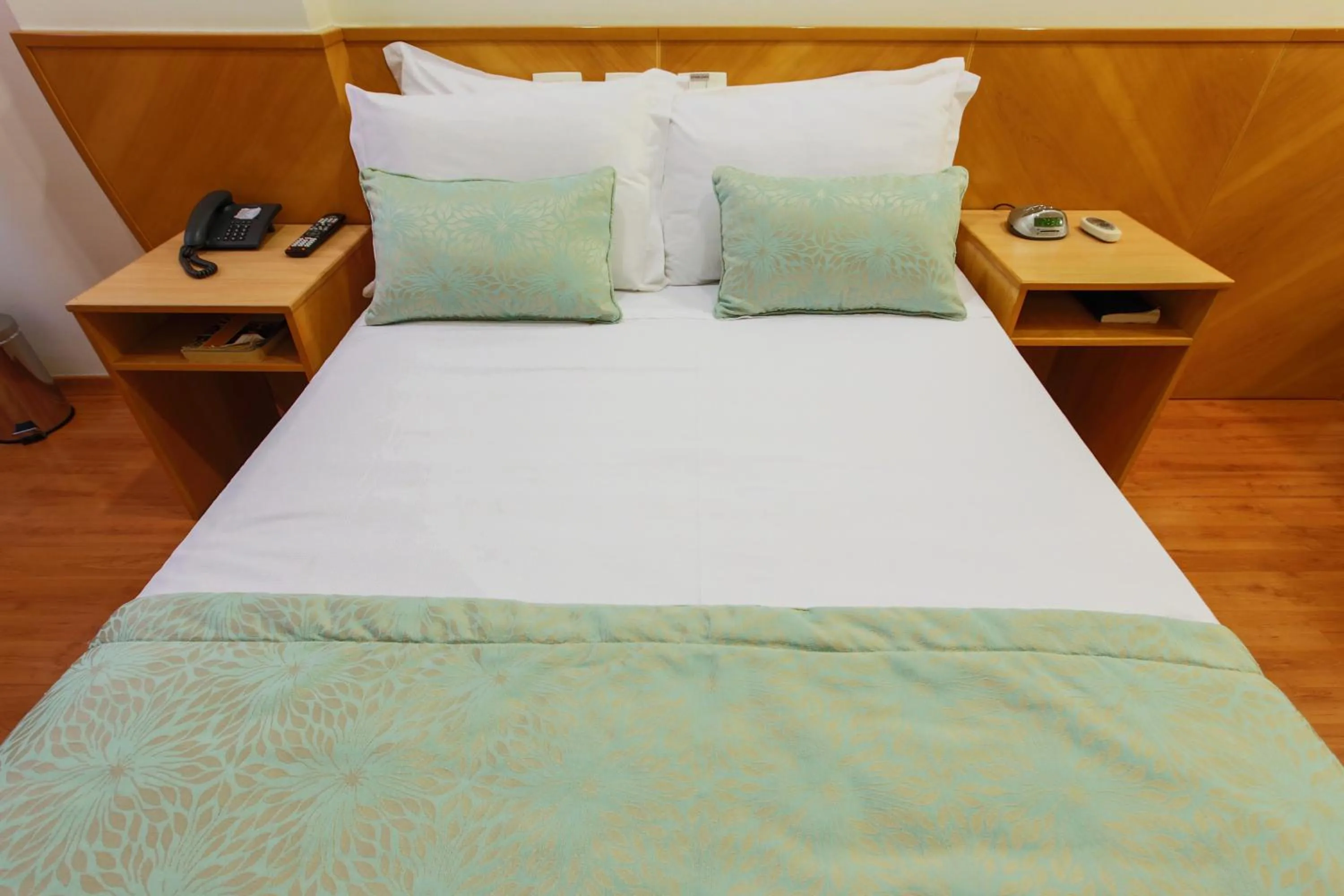 Bed in Scorial Rio Hotel