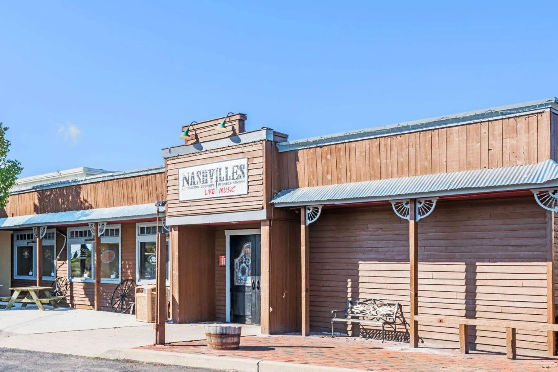 Restaurant/places to eat in Days Inn by Wyndham Henrietta/Rochester Area