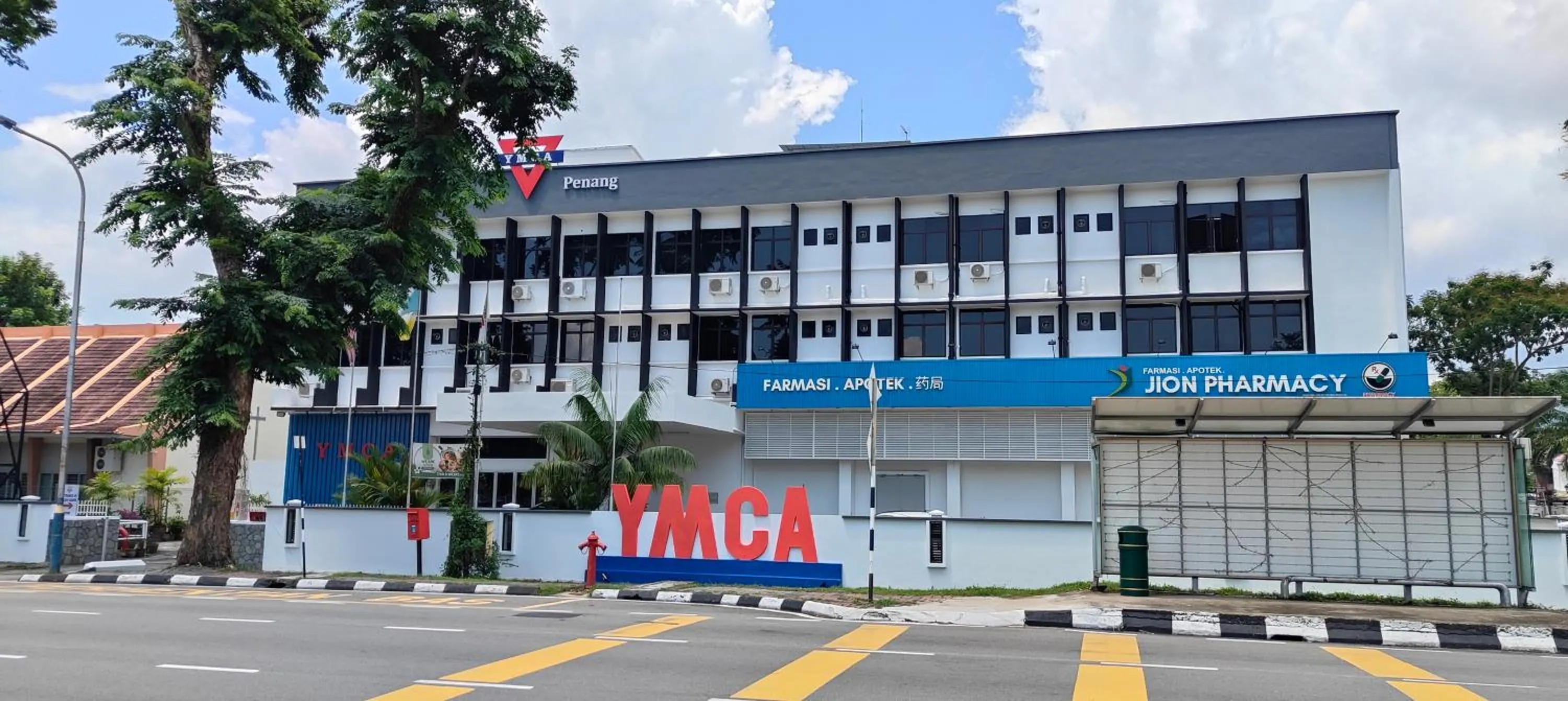 Property building in YMCA Penang