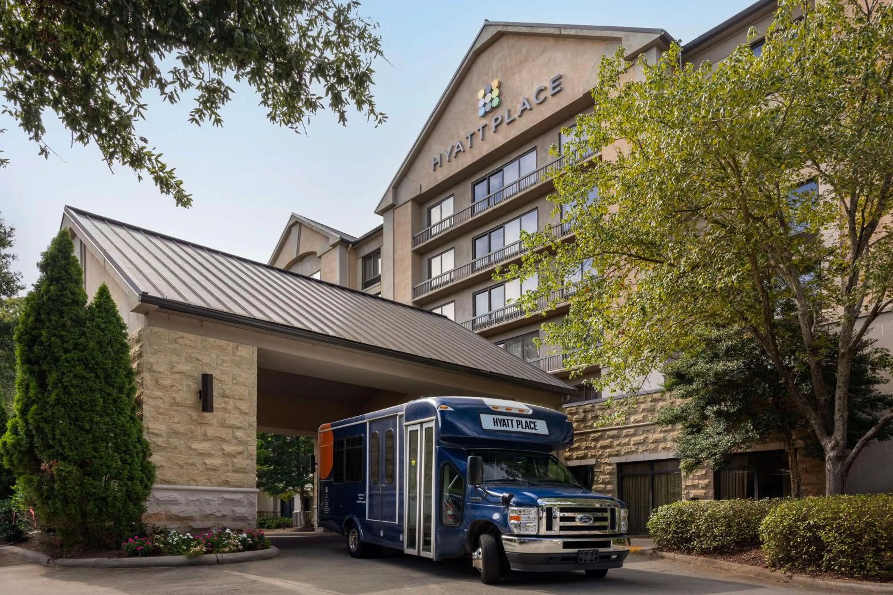 Property building in Hyatt Place Charlotte Airport/Lake Pointe