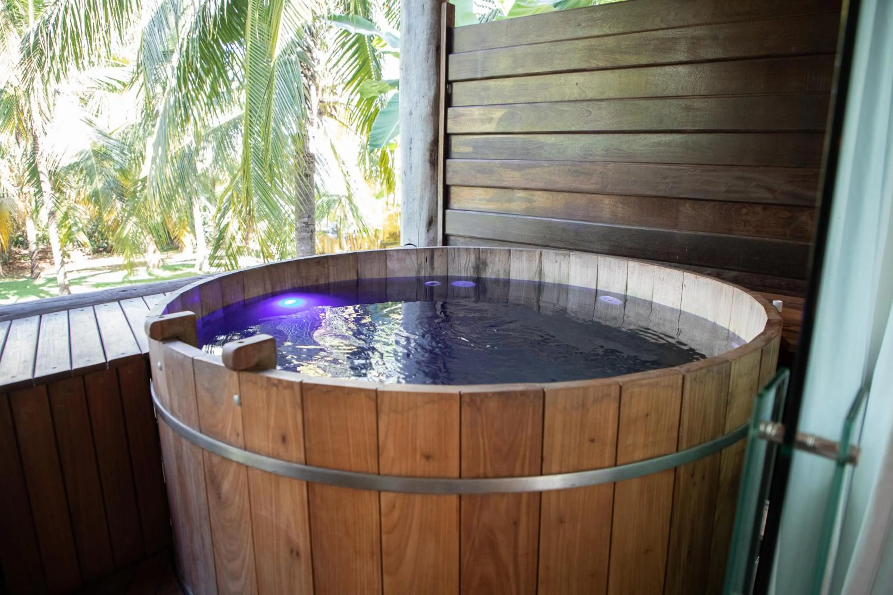 Hot Tub in Villas Supreme Hotel