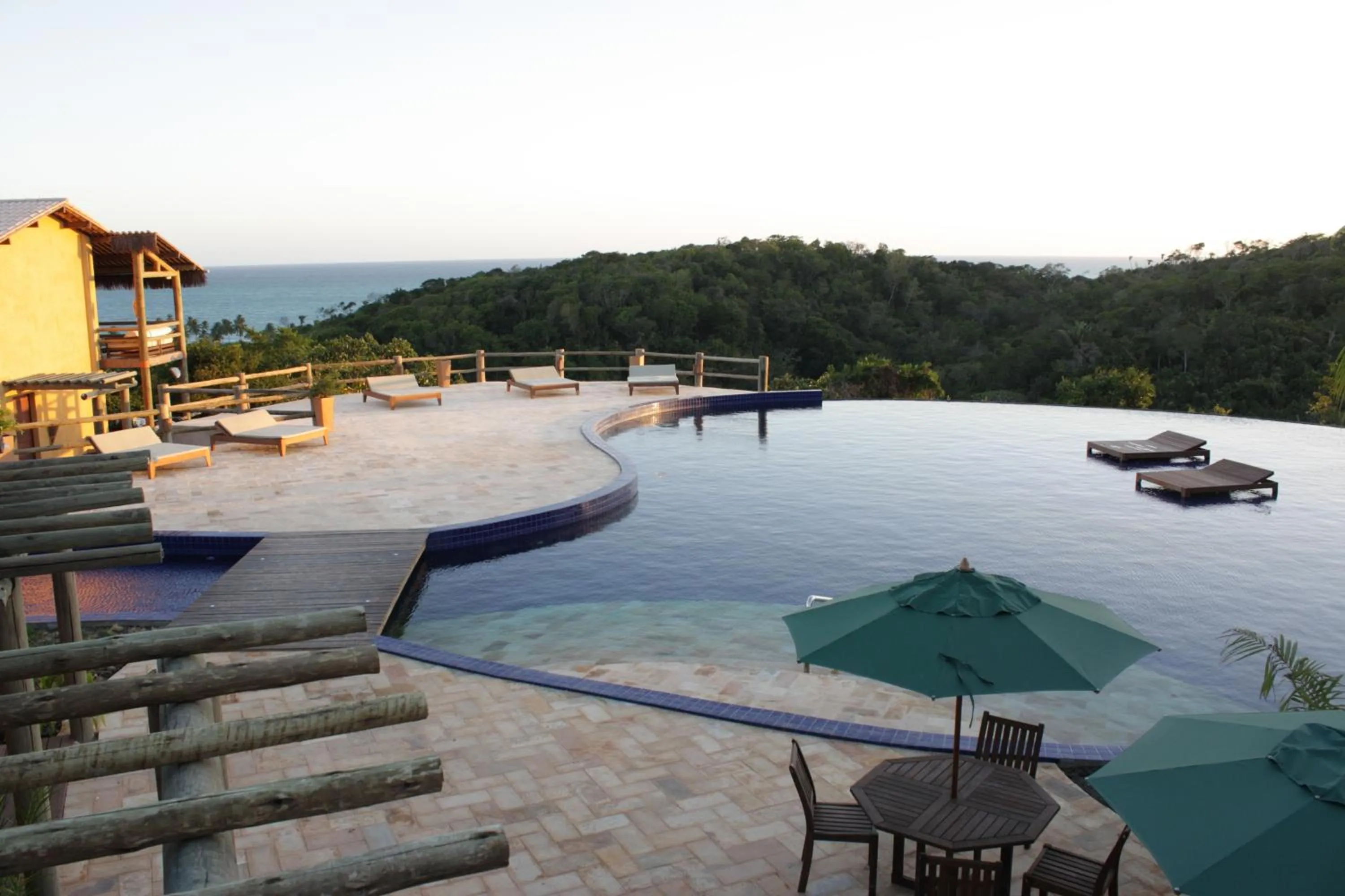 Day in Villas Supreme Hotel