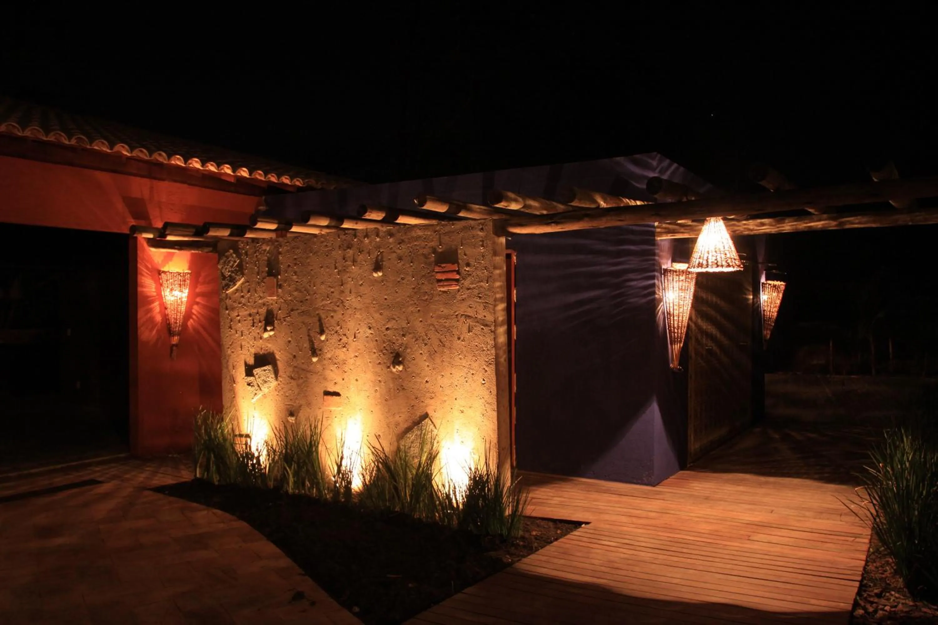 Restaurant/places to eat in Villas Supreme Hotel