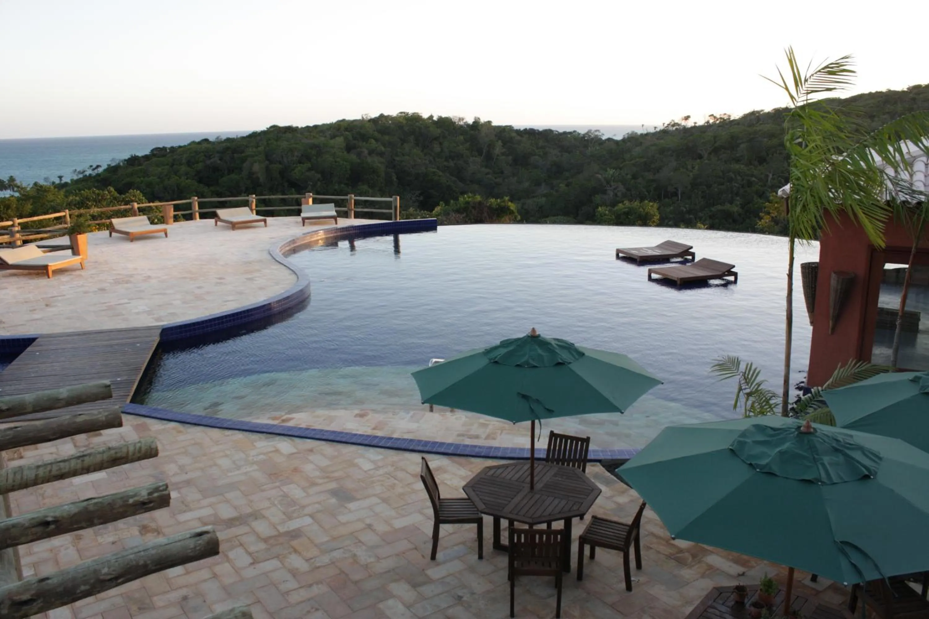 Swimming pool in Villas Supreme Hotel