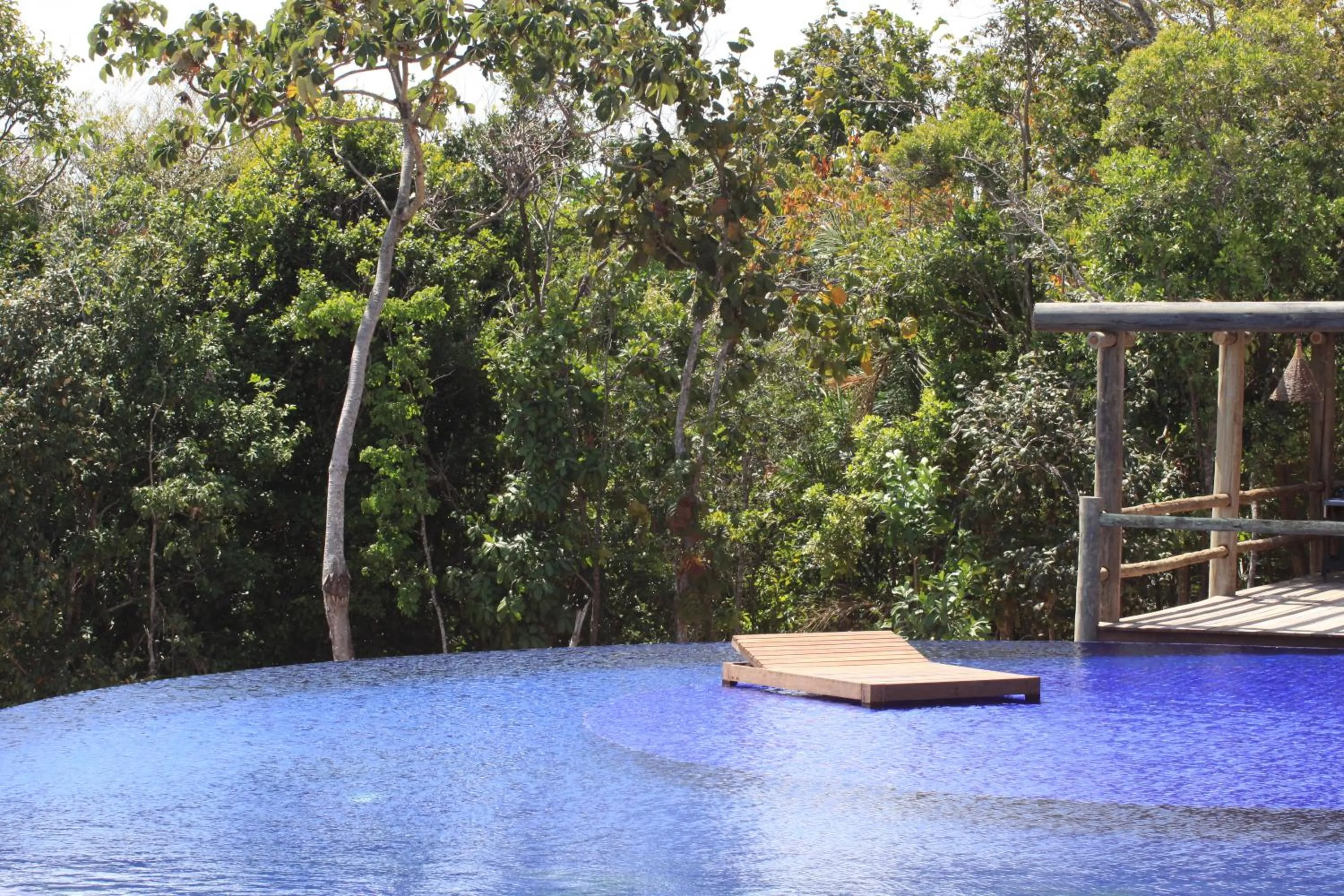 Day in Villas Supreme Hotel