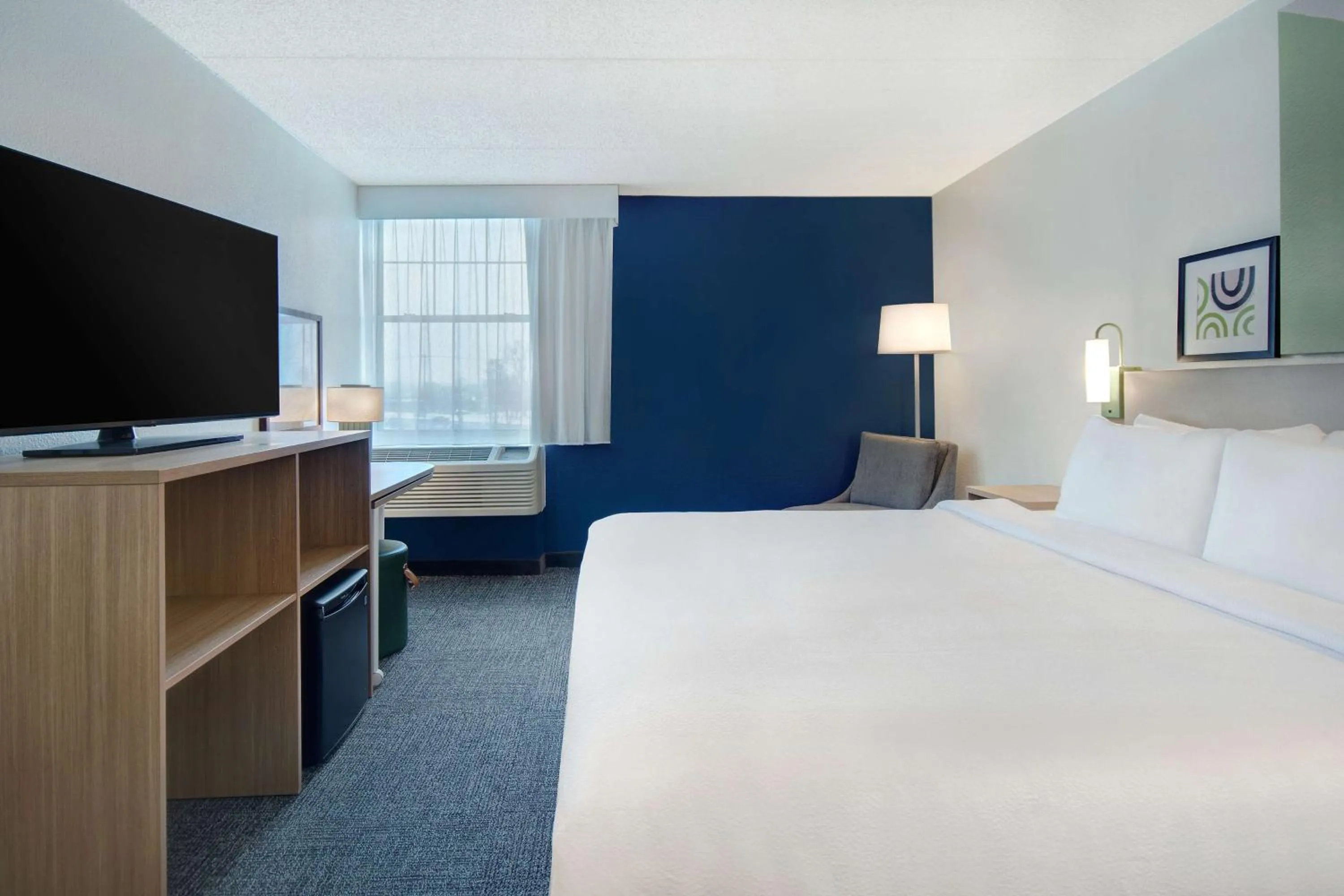 Bed in Spark By Hilton Rochester University Area