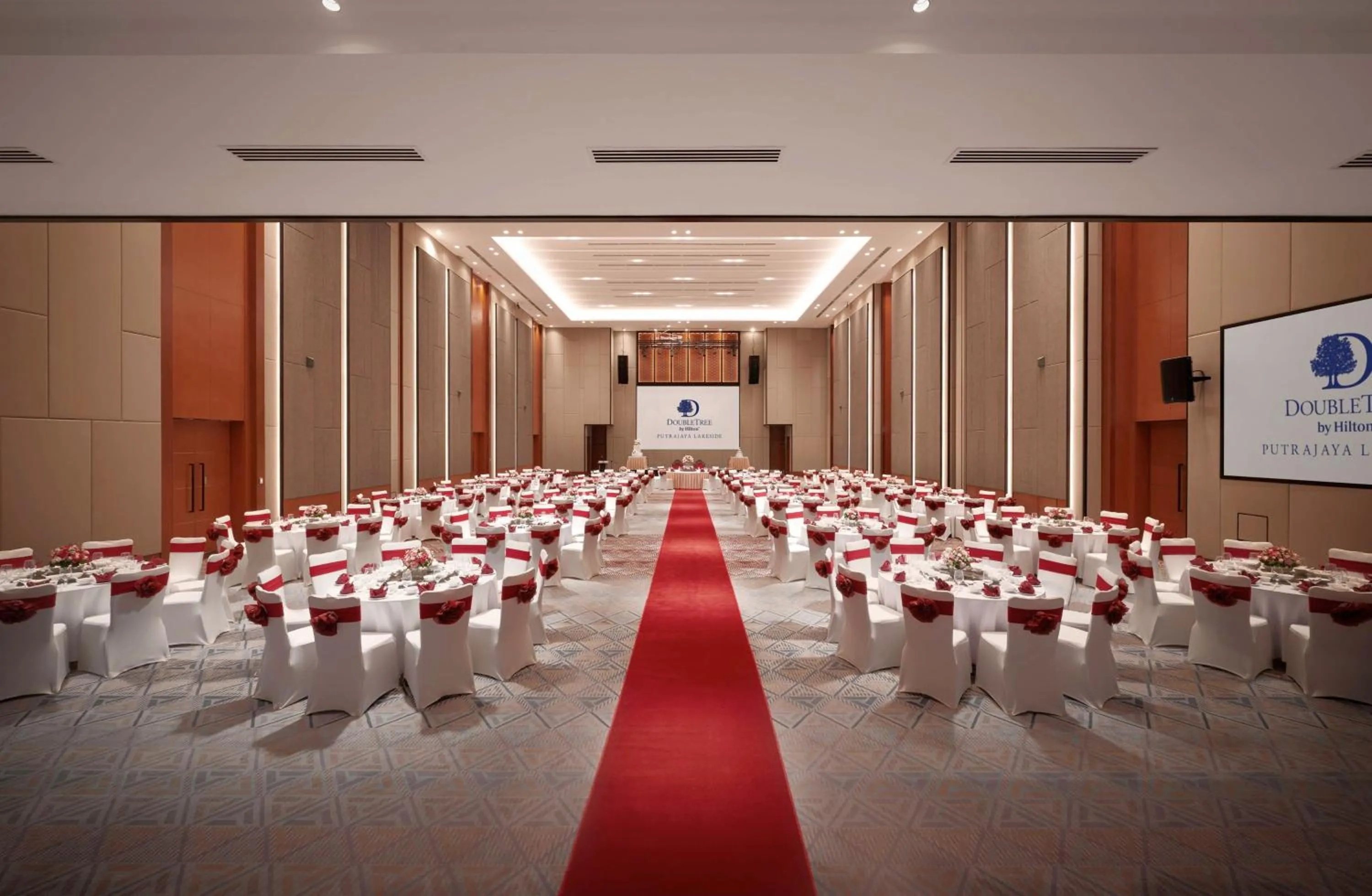 Meeting/conference room in DoubleTree by Hilton Putrajaya Lakeside