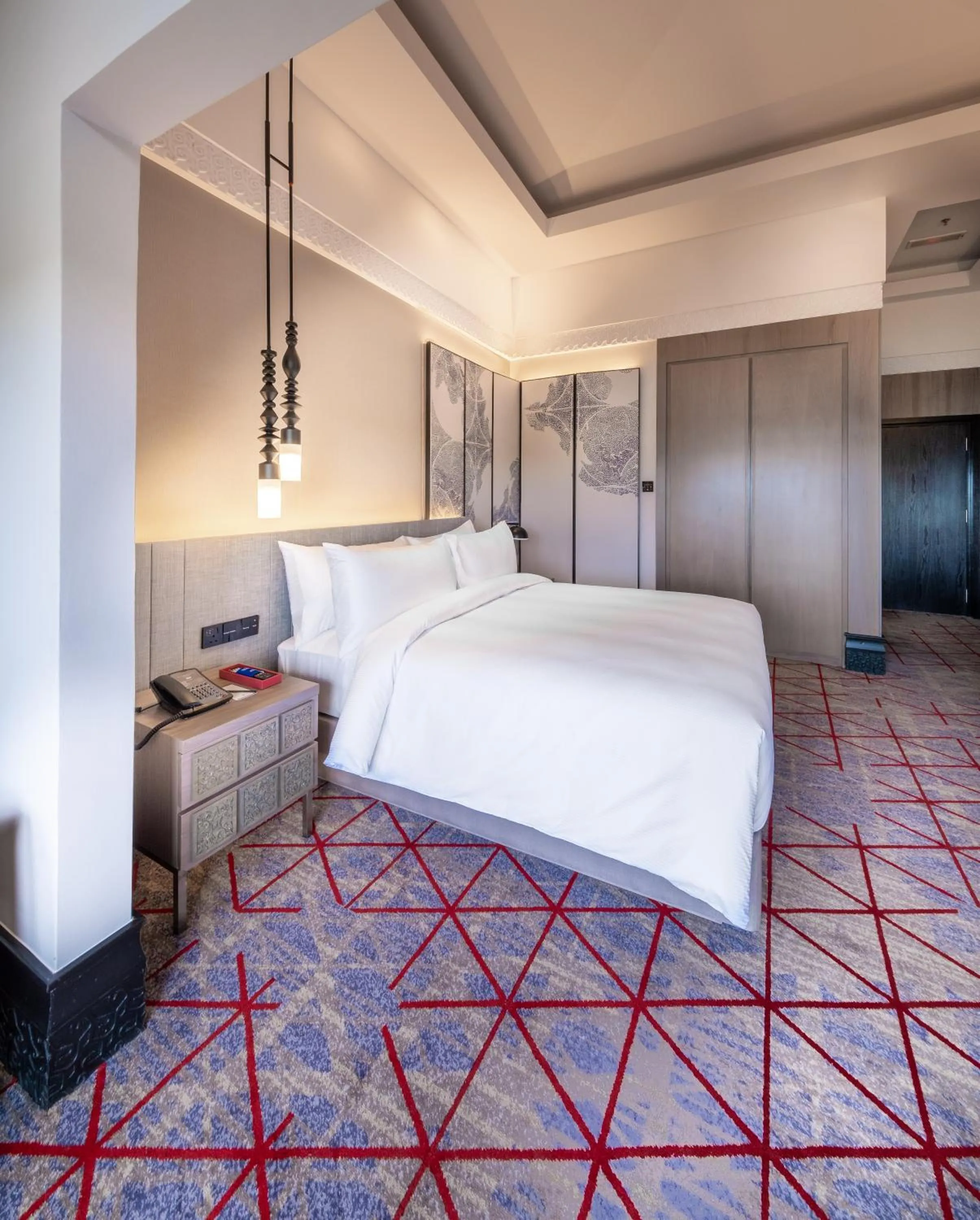 Bedroom, Bed in DoubleTree by Hilton Putrajaya Lakeside