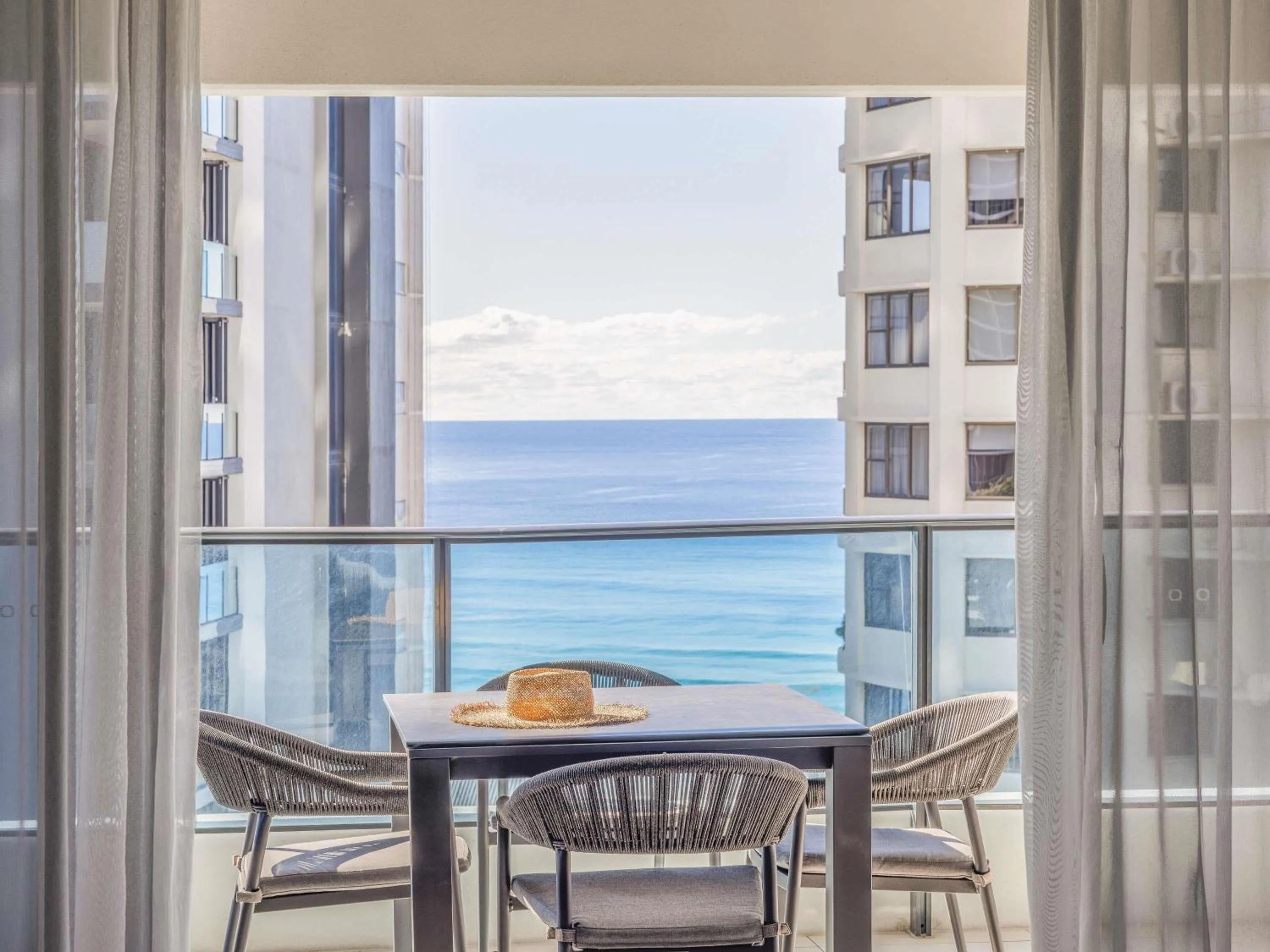 Bedroom in Peppers Broadbeach