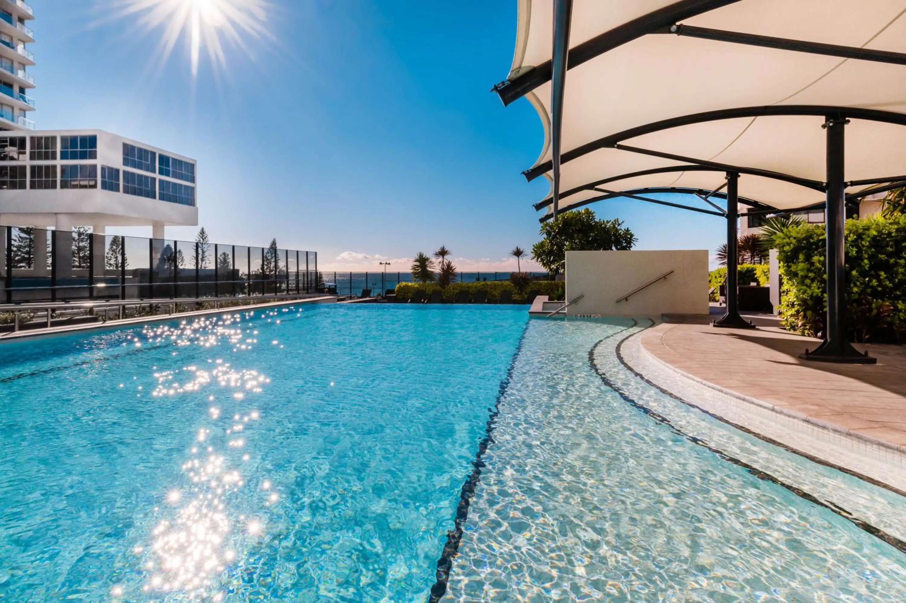 Swimming pool in Peppers Broadbeach