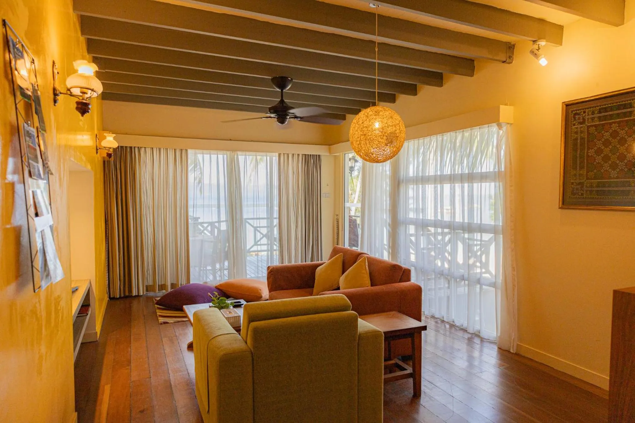Living room in Sutera Sanctuary Lodges At Manukan Island