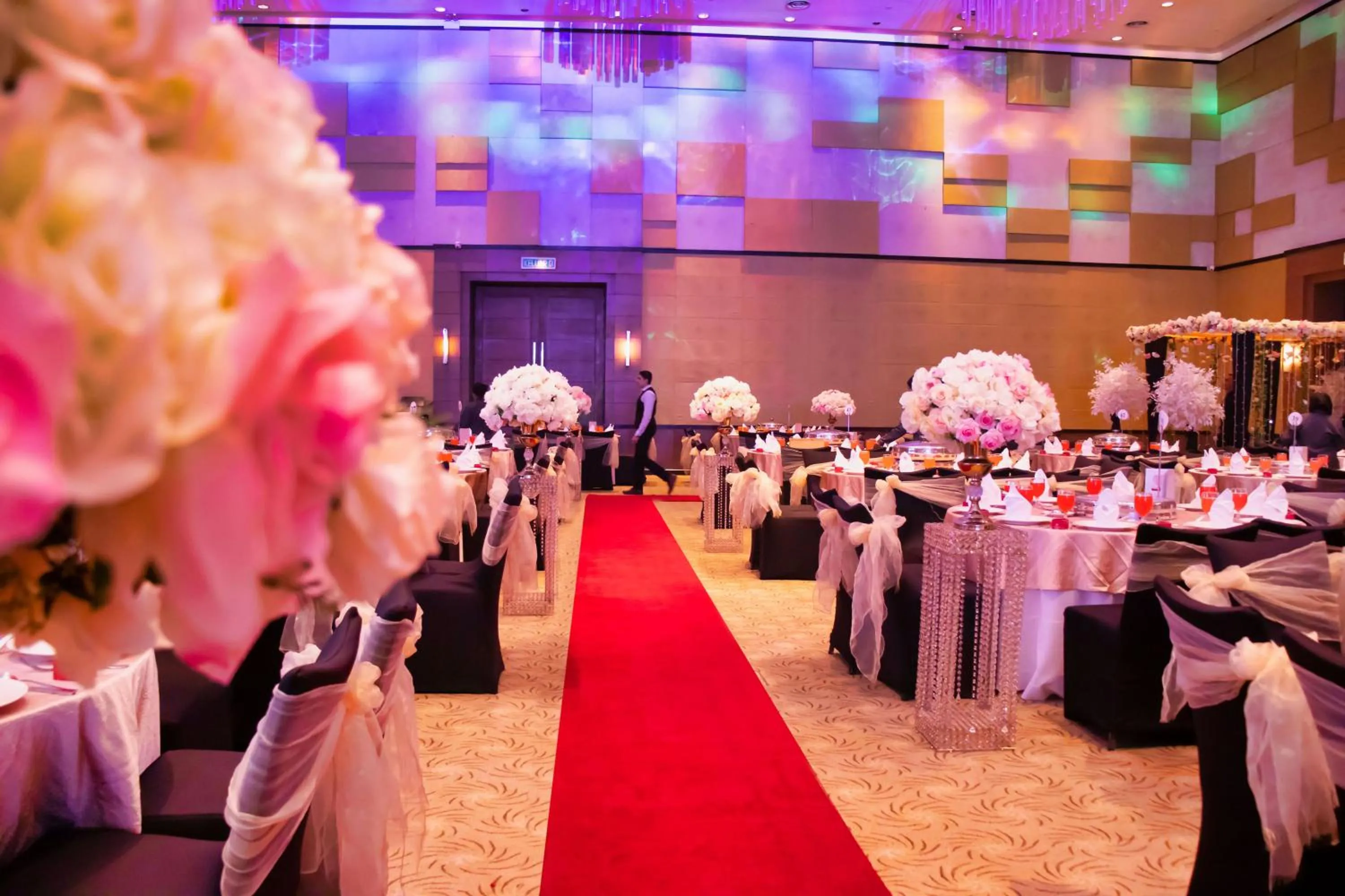 wedding in Premiere Hotel - Complimentary Shuttle to Klang Wholesale Market