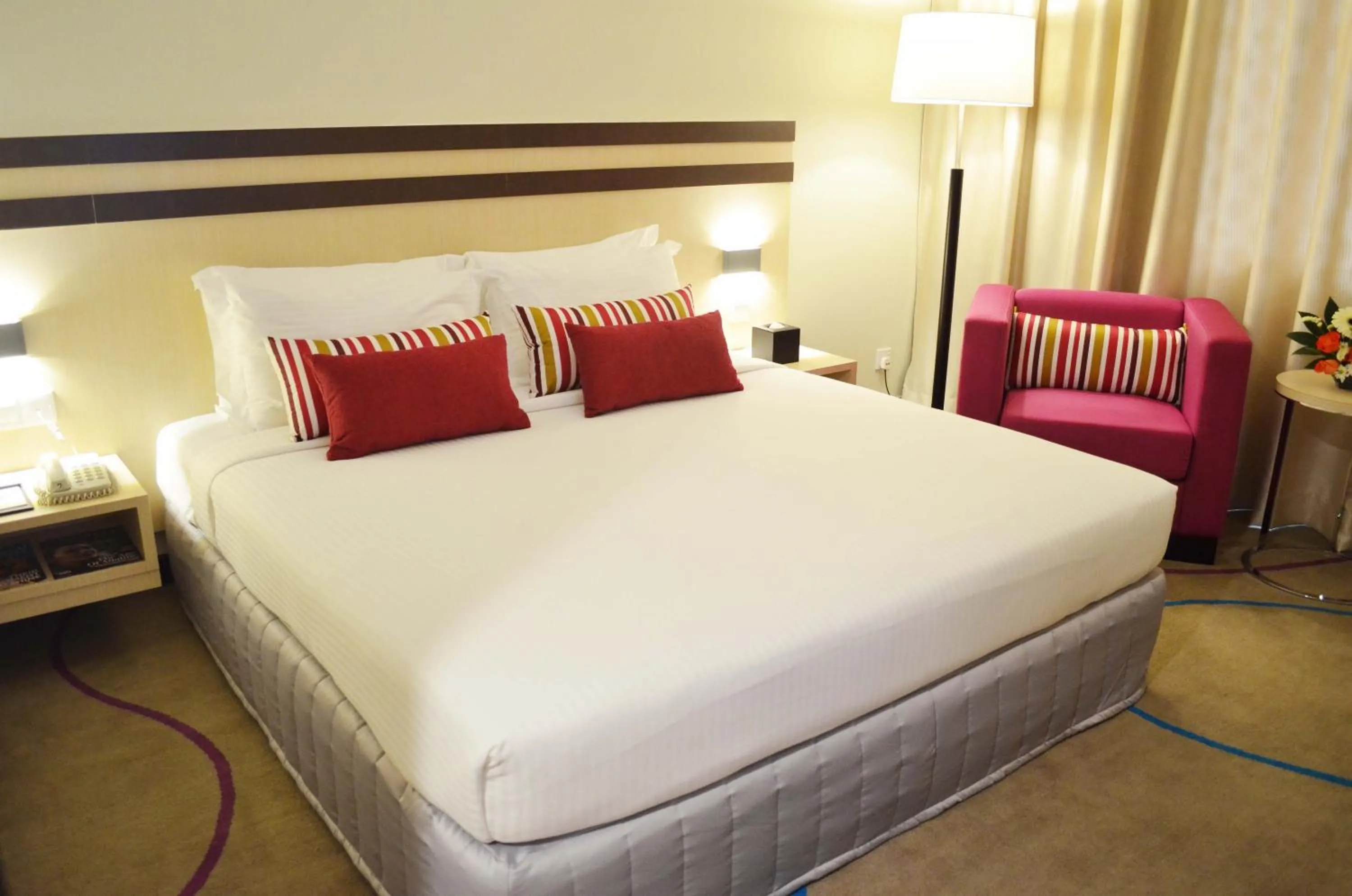 Bedroom, Bed in Premiere Hotel - Complimentary Shuttle to Klang Wholesale Market