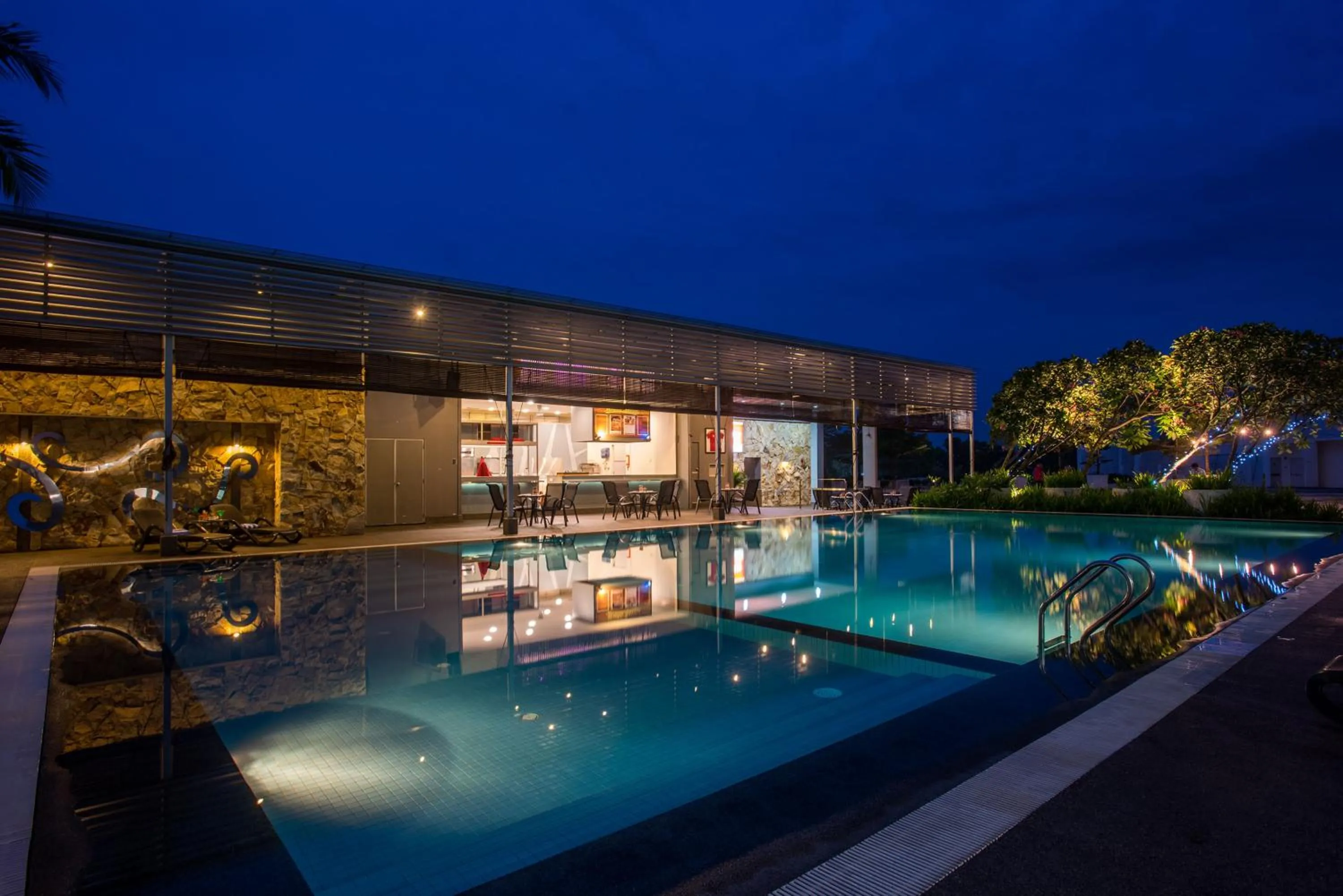 Pool view in Premiere Hotel - Complimentary Shuttle to Klang Wholesale Market