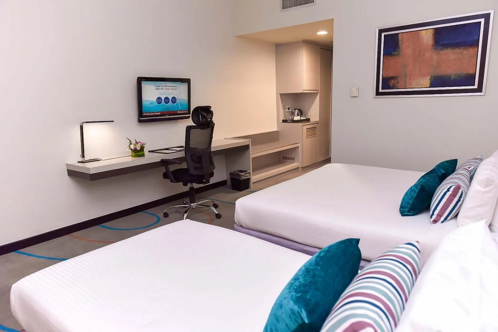 Photo of the whole room, Bed in Premiere Hotel - Complimentary Shuttle to Klang Wholesale Market