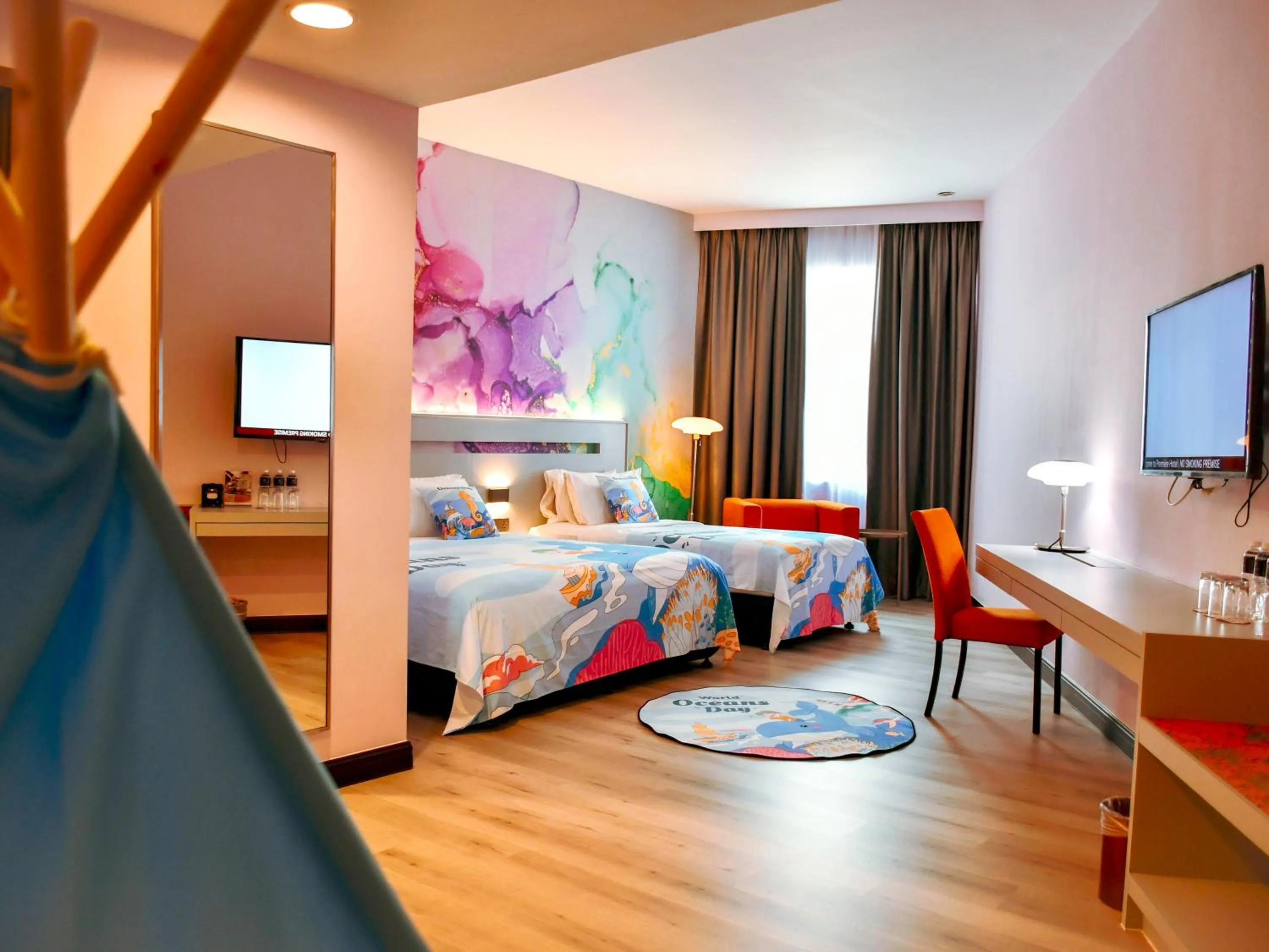 Bedroom, Bed in Premiere Hotel - Complimentary Shuttle to Klang Wholesale Market