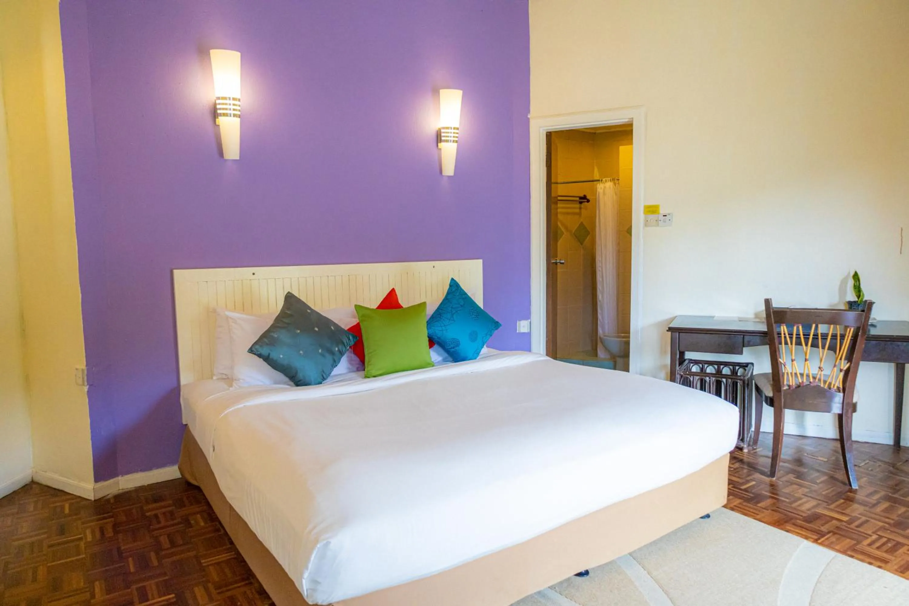 Bed in Sutera Sanctuary Lodges At Kinabalu Park