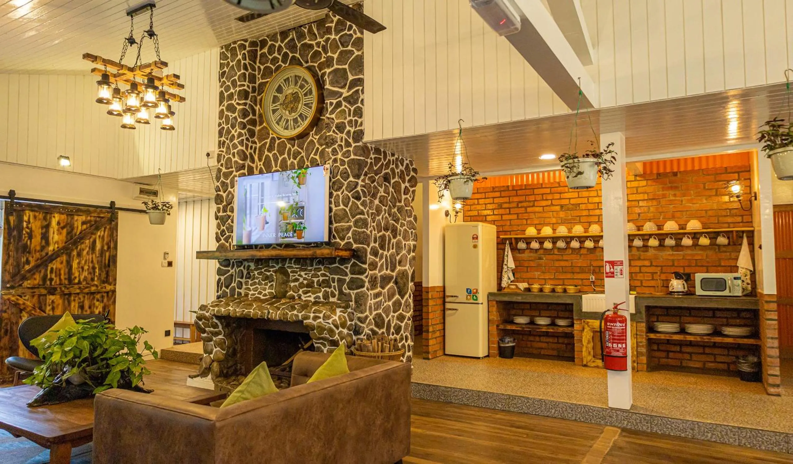 flat iron in Sutera Sanctuary Lodges At Kinabalu Park