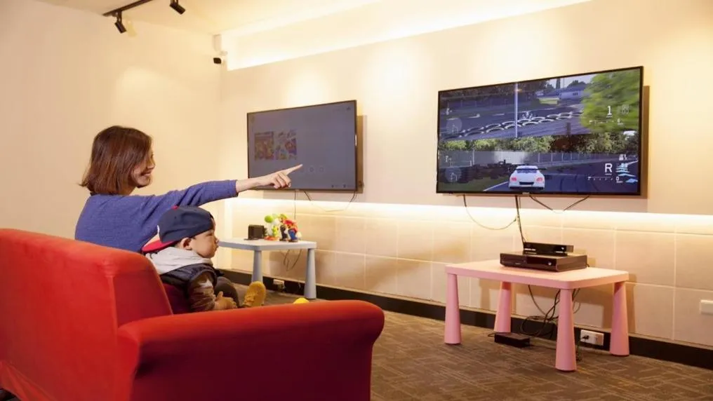 Game Room in Howard Lake Resort Shihmen Dam