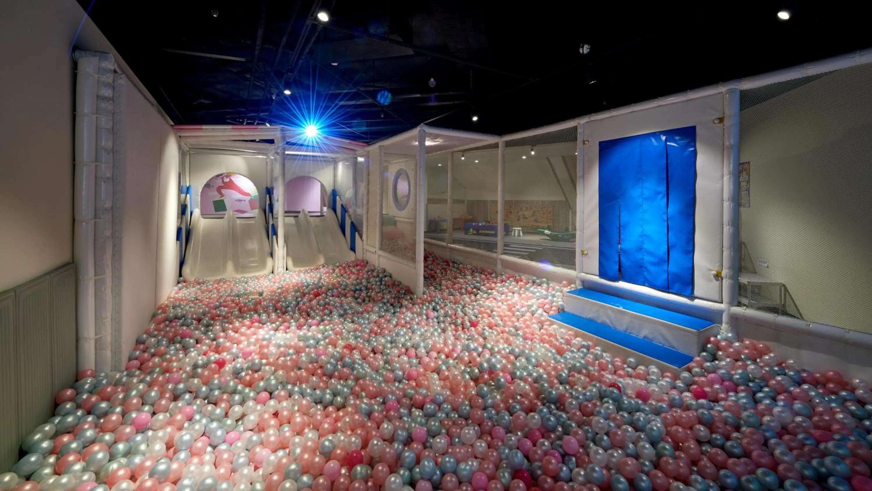 Game Room in Howard Lake Resort Shihmen Dam