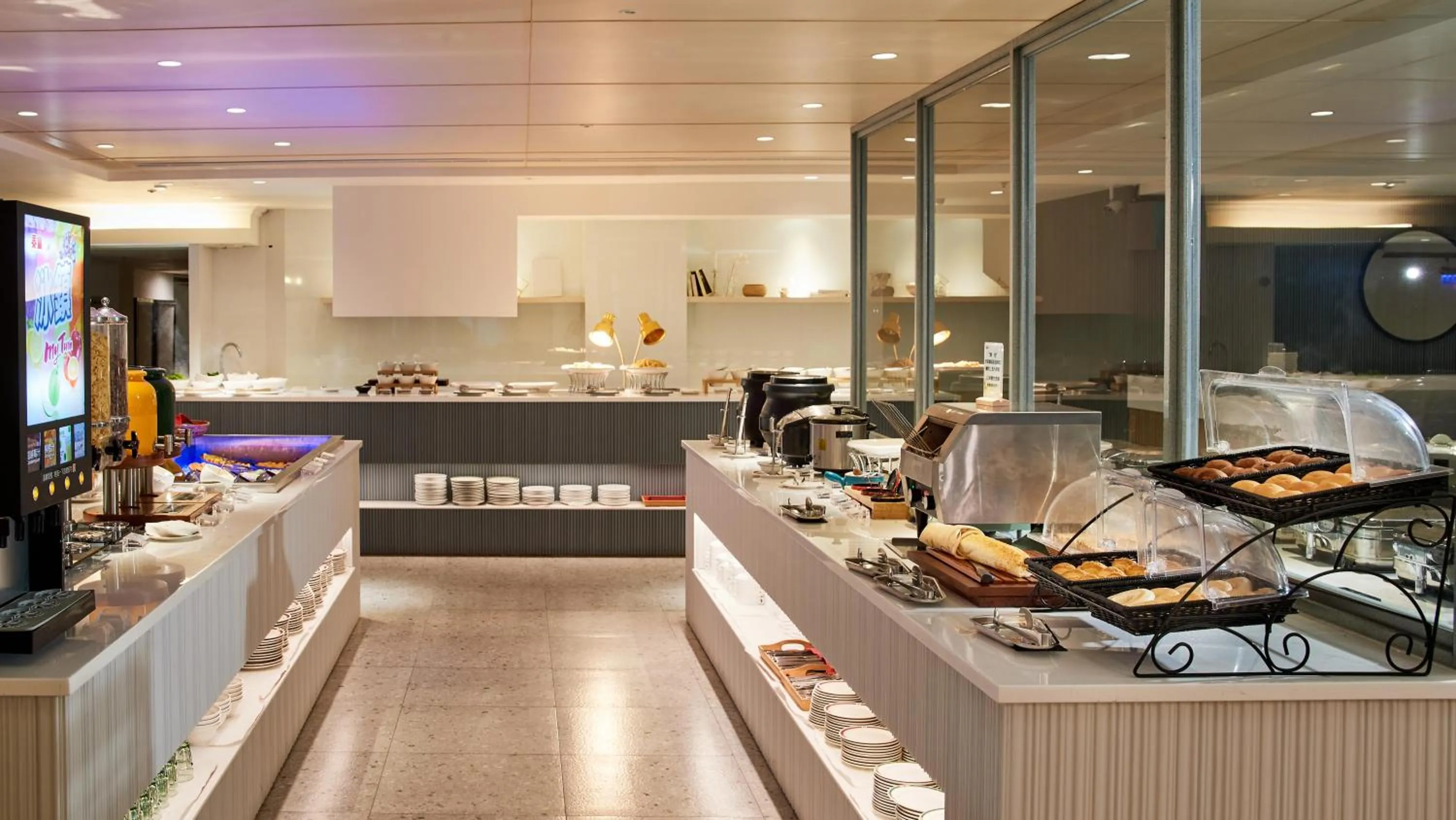 Restaurant/places to eat in Howard Lake Resort Shihmen Dam