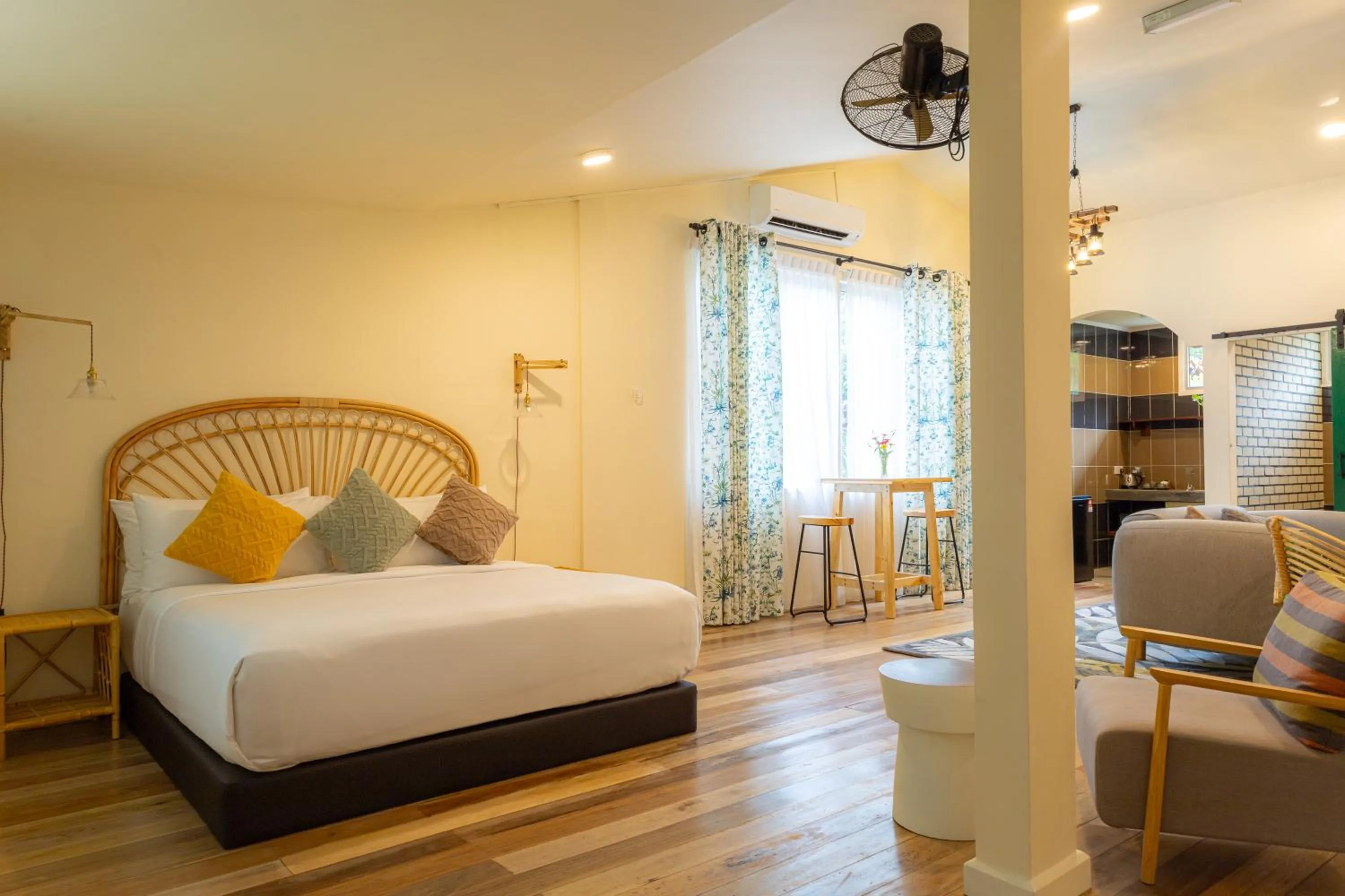 Bed in Sutera Sanctuary Lodges At Poring Hot Springs